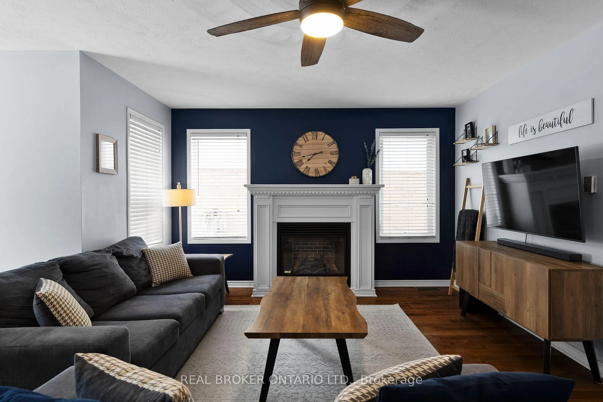 Photo 6 of 27 Vanessa Drive, Orillia — HOMEH