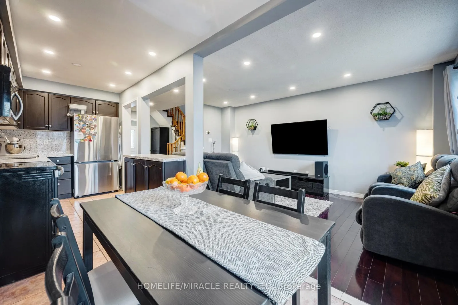 Photo 12 of 25 Tinsmith Street, Brampton, Northwest Sandalwood Parkway — HOMEH