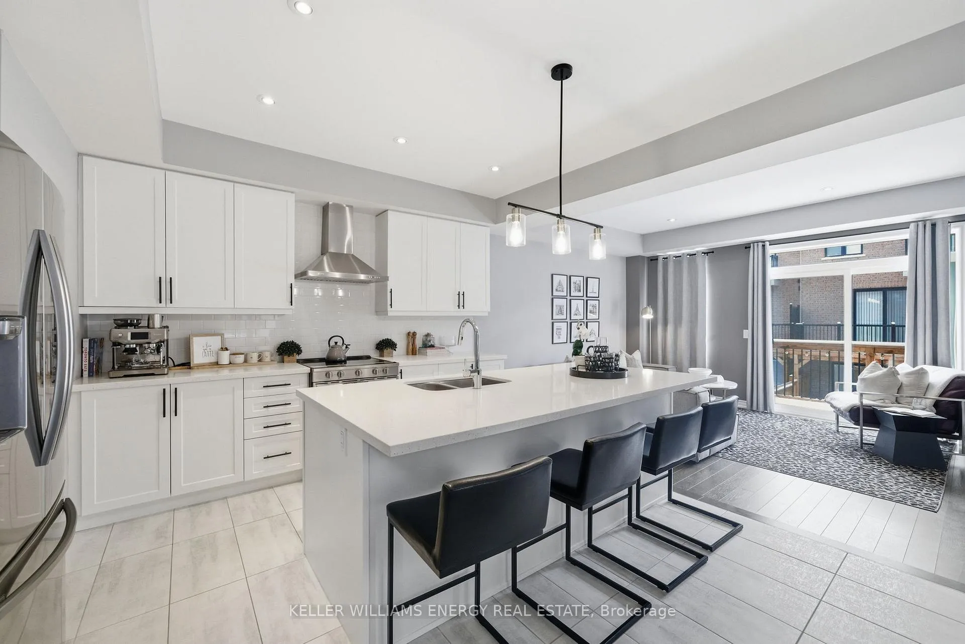Photo 10 of 95 Dorian Drive, Whitby, Rural Whitby — HOMEH