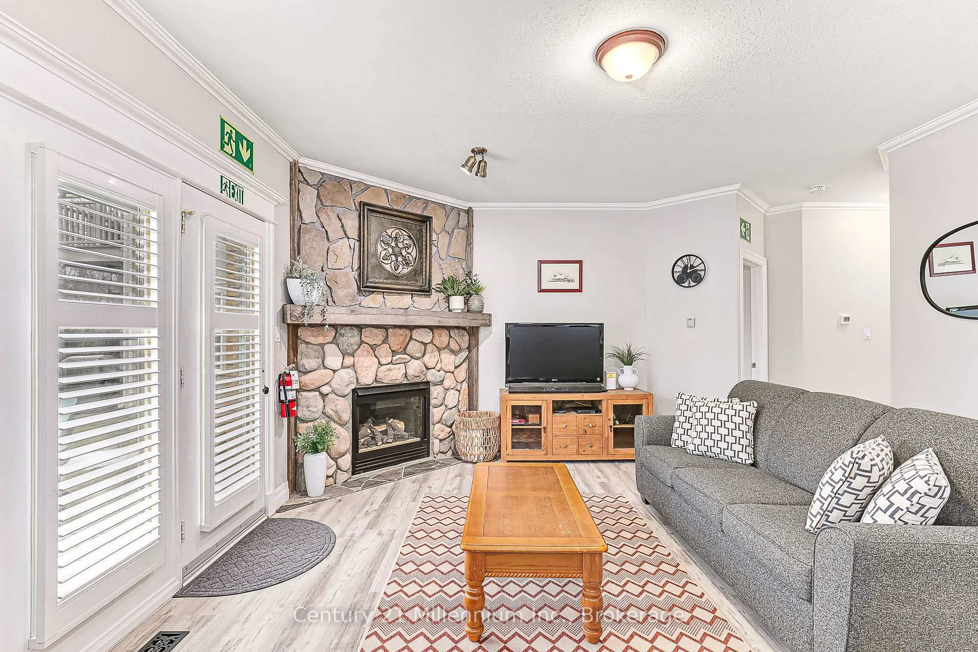 Photo 10 of Unit 120, 184 Snowbridge Way, Blue Mountains — HOMEH