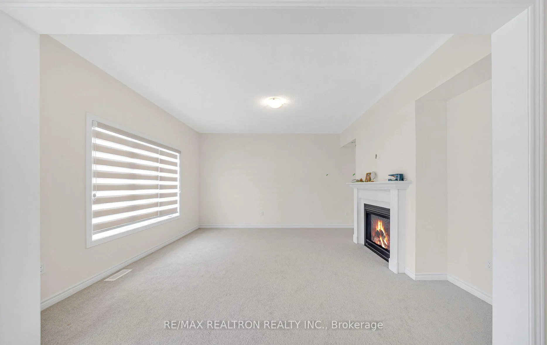 Photo 14 of 126 North Garden Boulevard, Scugog, Port Perry — HOMEH