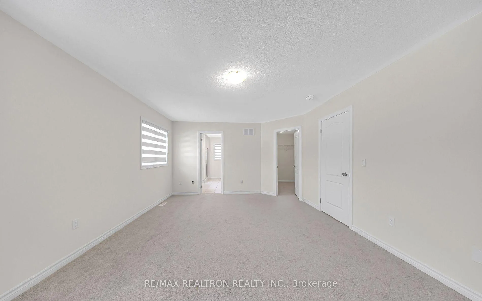 Photo 17 of 126 North Garden Boulevard, Scugog, Port Perry — HOMEH