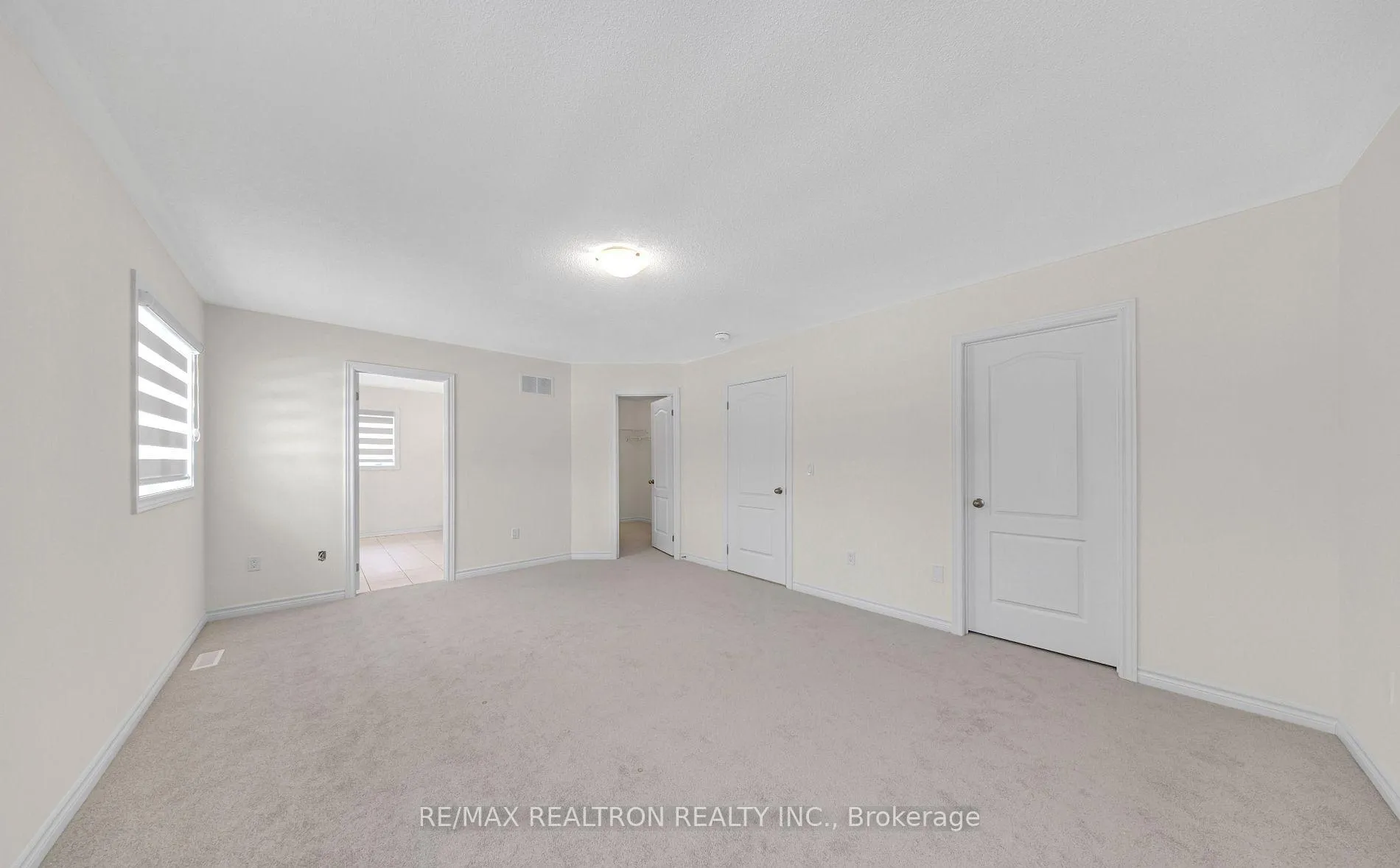 Photo 18 of 126 North Garden Boulevard, Scugog, Port Perry — HOMEH