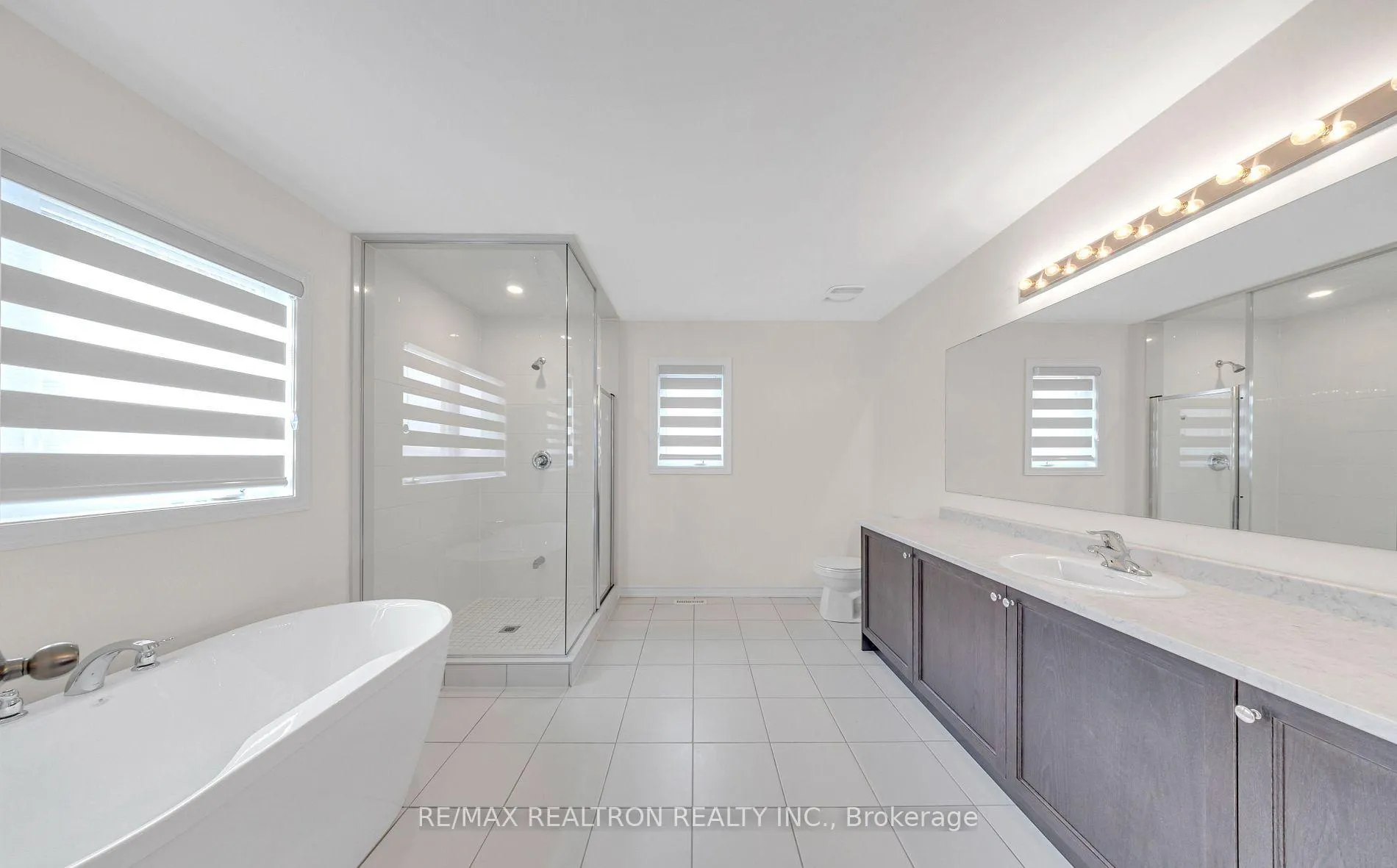 Photo 20 of 126 North Garden Boulevard, Scugog, Port Perry — HOMEH