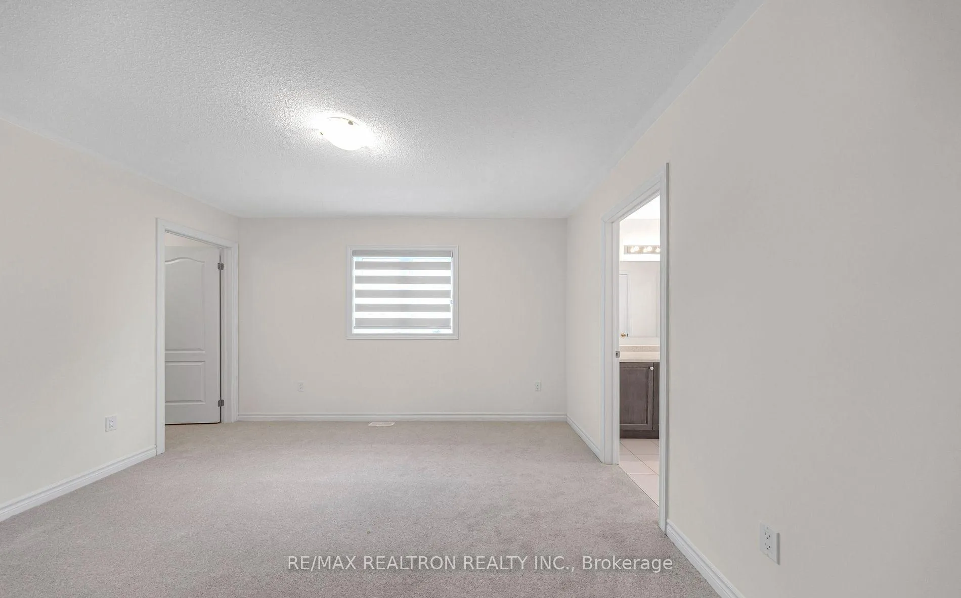 Photo 30 of 126 North Garden Boulevard, Scugog, Port Perry — HOMEH