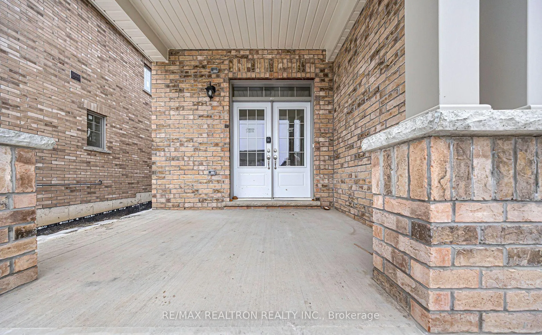Photo 34 of 126 North Garden Boulevard, Scugog, Port Perry — HOMEH