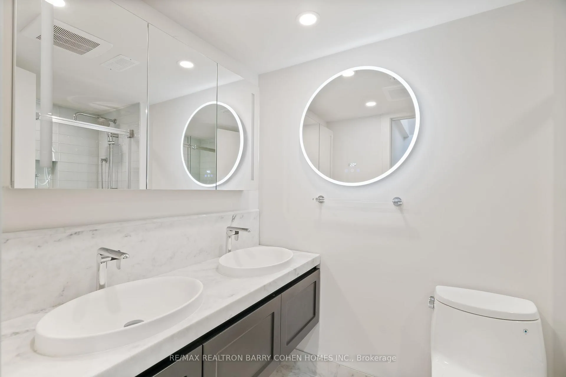 Photo 26 of 9 Gilgorm Road, Toronto, Forest Hill North — HOMEH