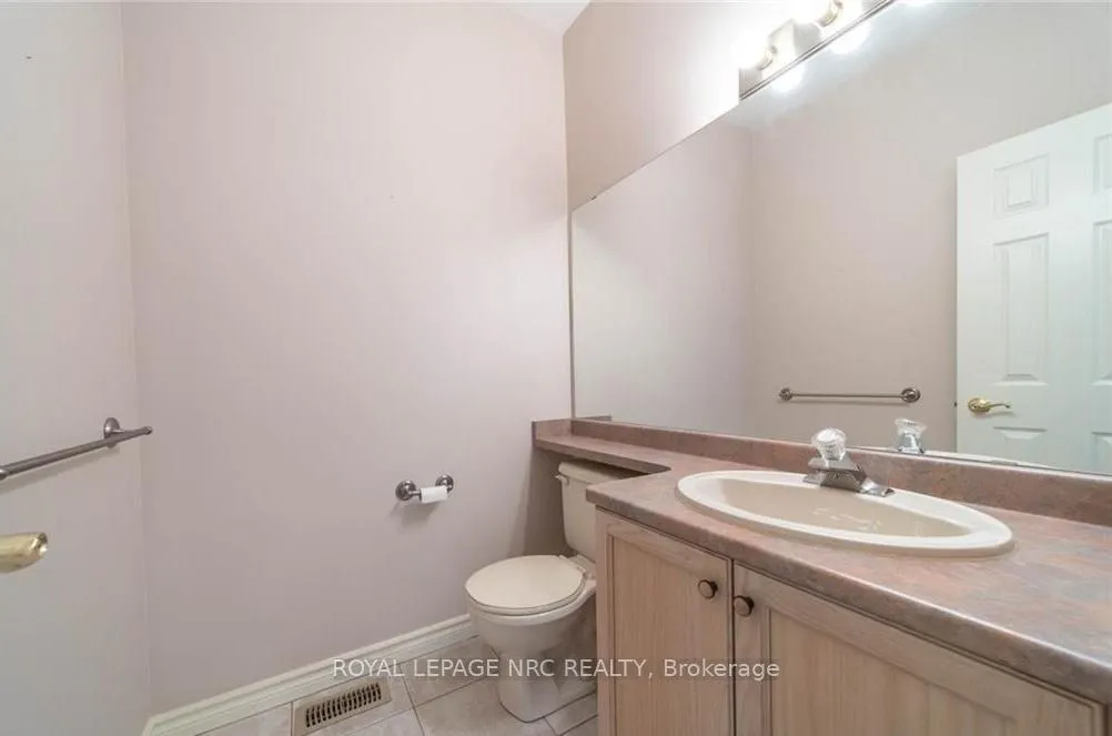Photo 13 of Unit 25, 174 Martindale Road, St. Catharines, Grapeview — HOMEH