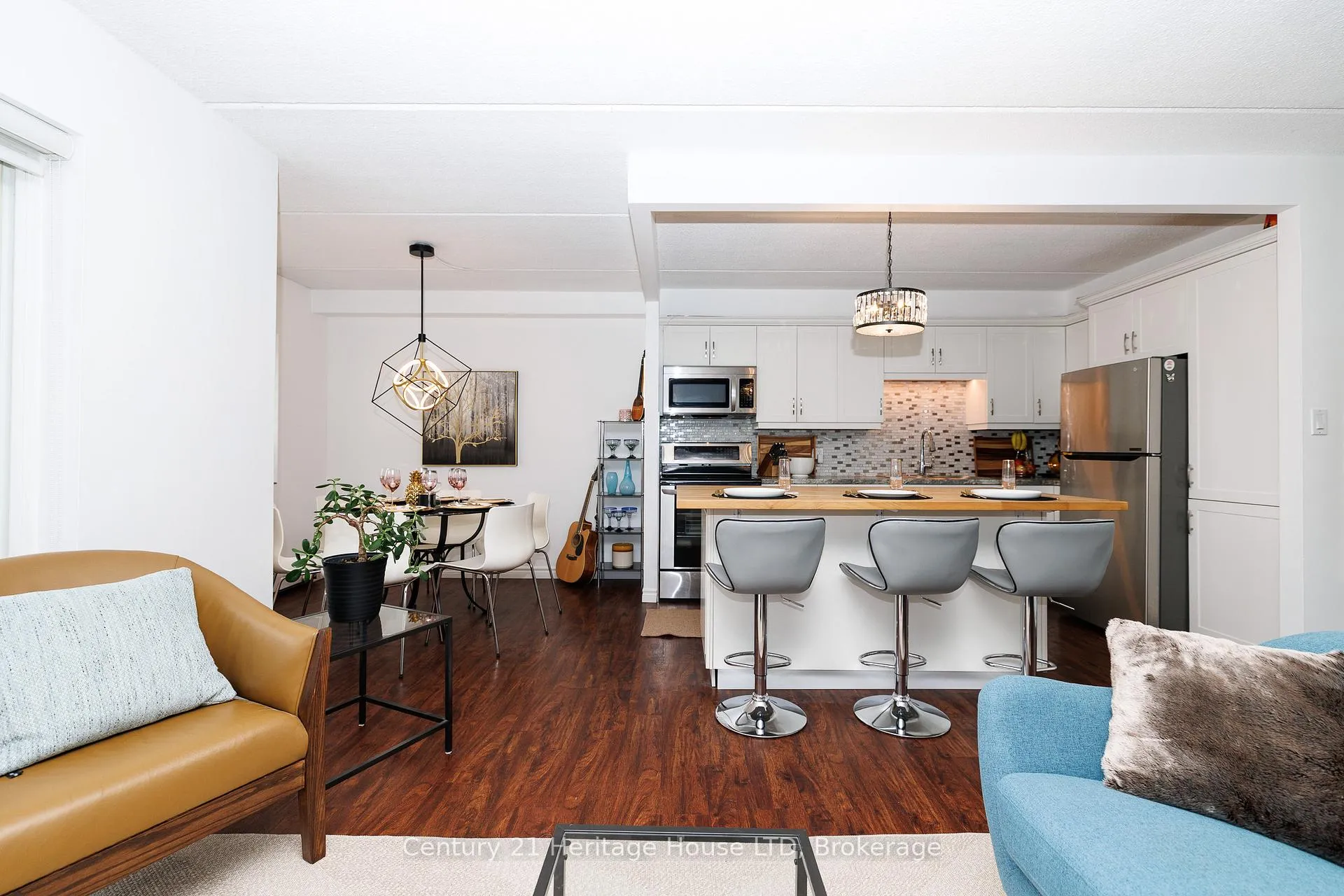 Photo 3 of Unit 307, 6 Westlake Lane, St. Catharines, Lakeport — HOMEH