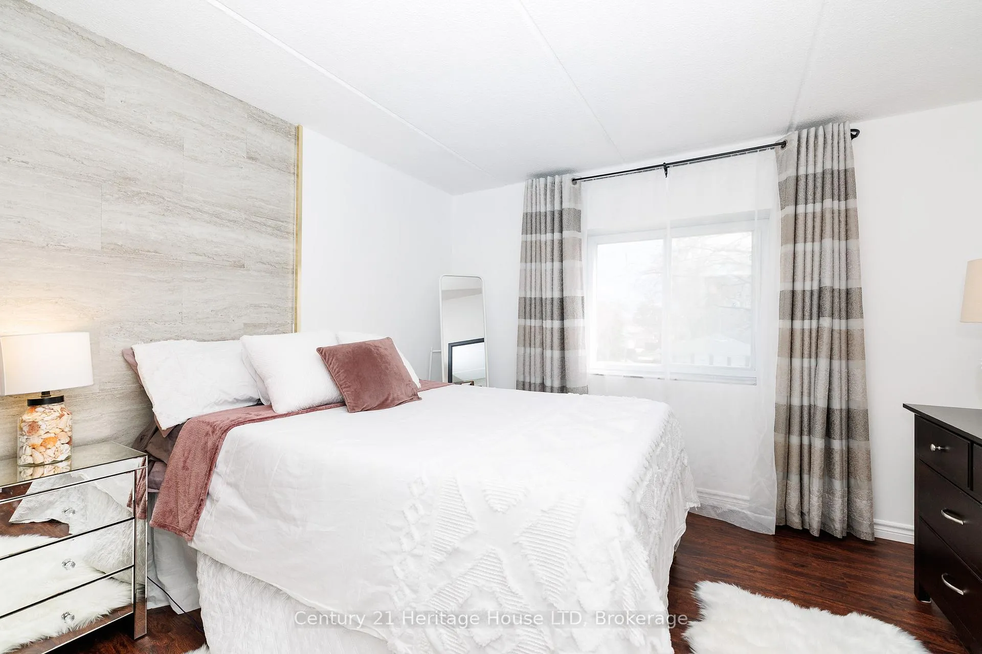 Photo 12 of Unit 307, 6 Westlake Lane, St. Catharines, Lakeport — HOMEH