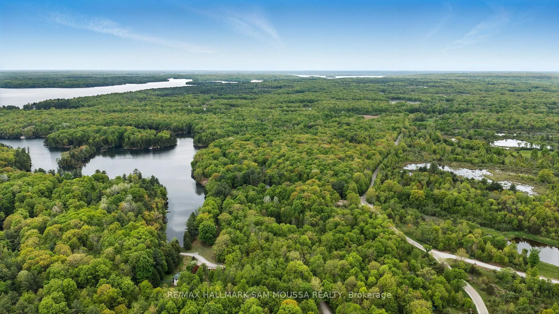 Photo 4 of 525 Miner's Point Drive, Tay Valley, Bathurst/Burgess & Sherbrooke (North Burgess) Twp — HOMEH