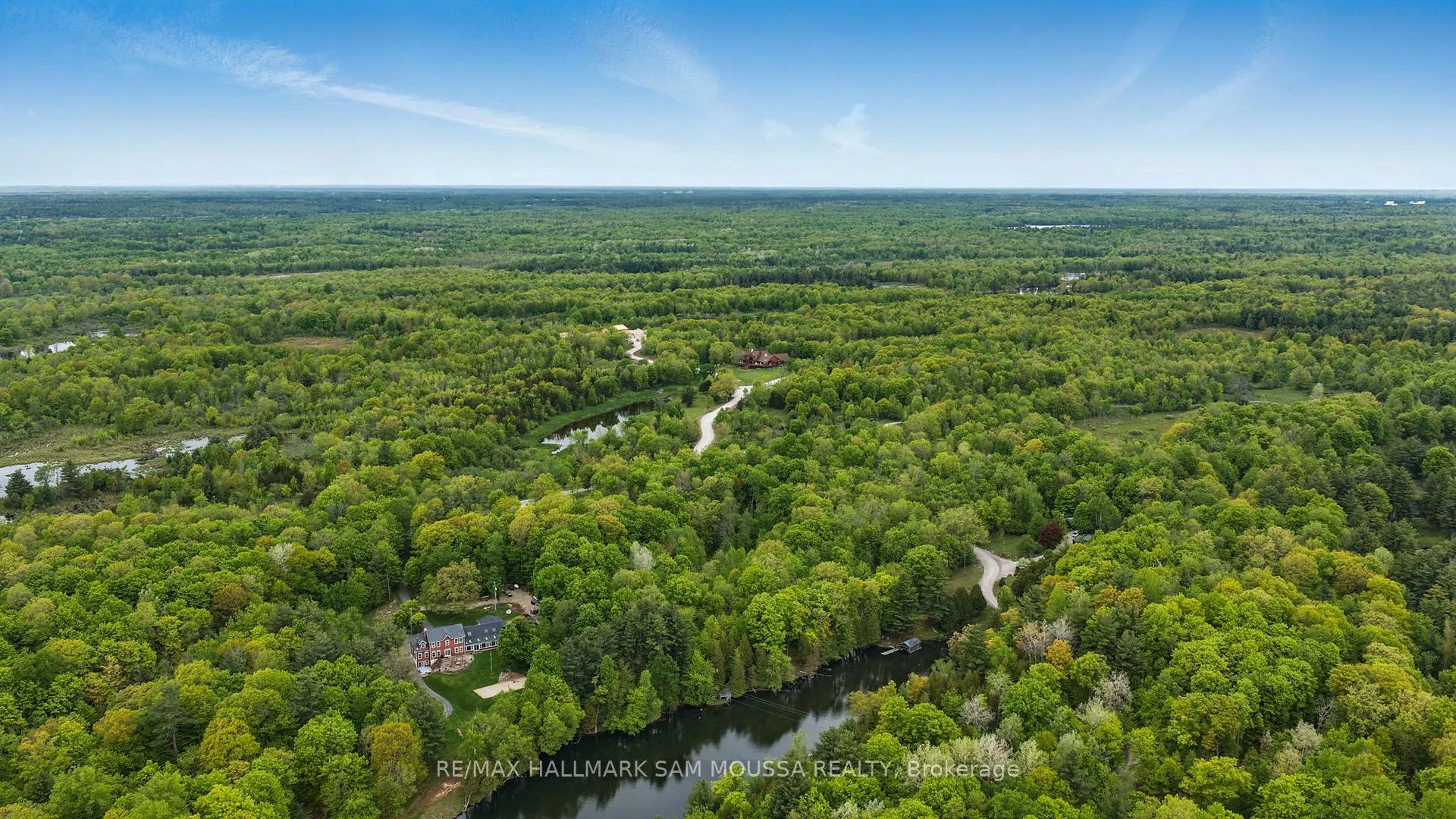 Photo 6 of 525 Miner's Point Drive, Tay Valley, Bathurst/Burgess & Sherbrooke (North Burgess) Twp — HOMEH