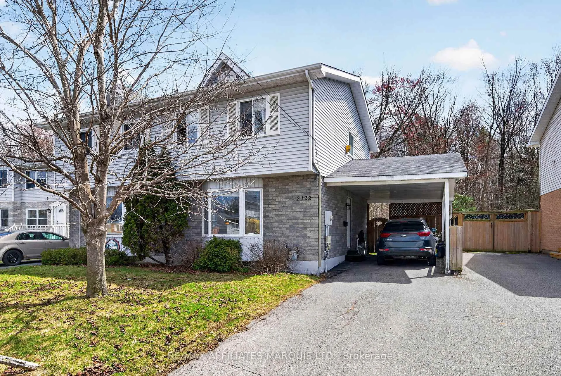 Photo 1 of 2122 Tollgate Road W, Cornwall — HOMEH