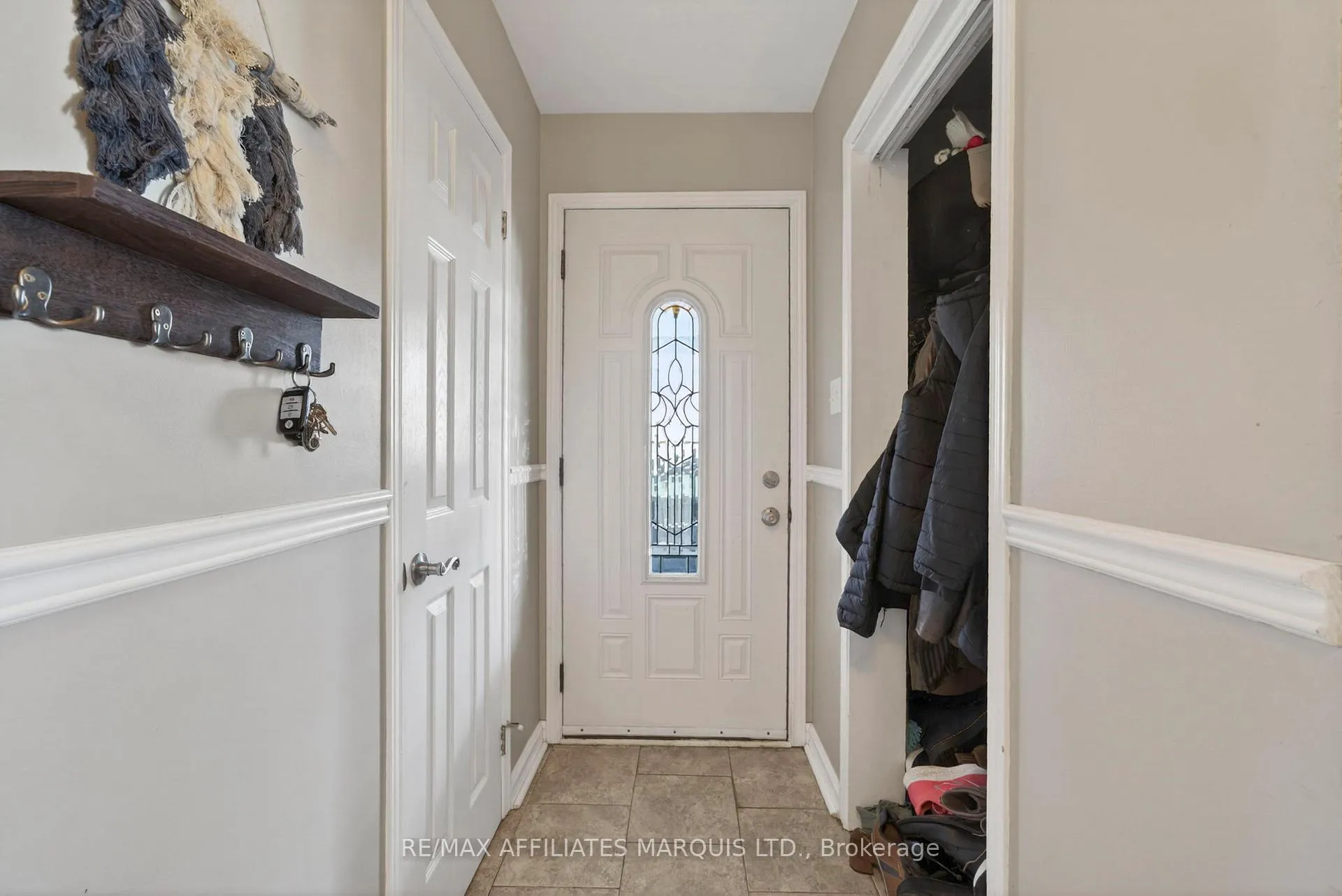 Photo 4 of 2122 Tollgate Road W, Cornwall — HOMEH