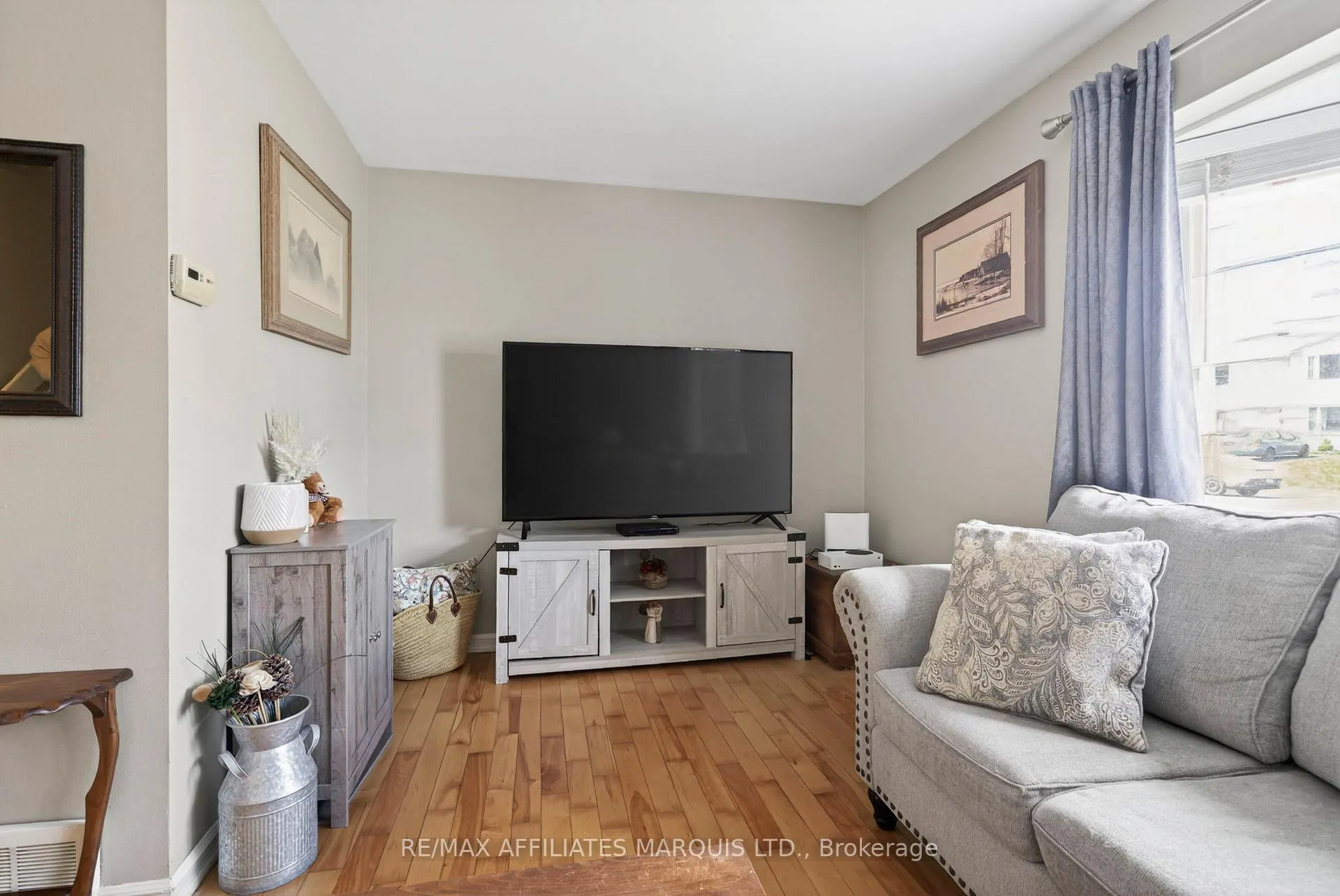 Photo 7 of 2122 Tollgate Road W, Cornwall — HOMEH