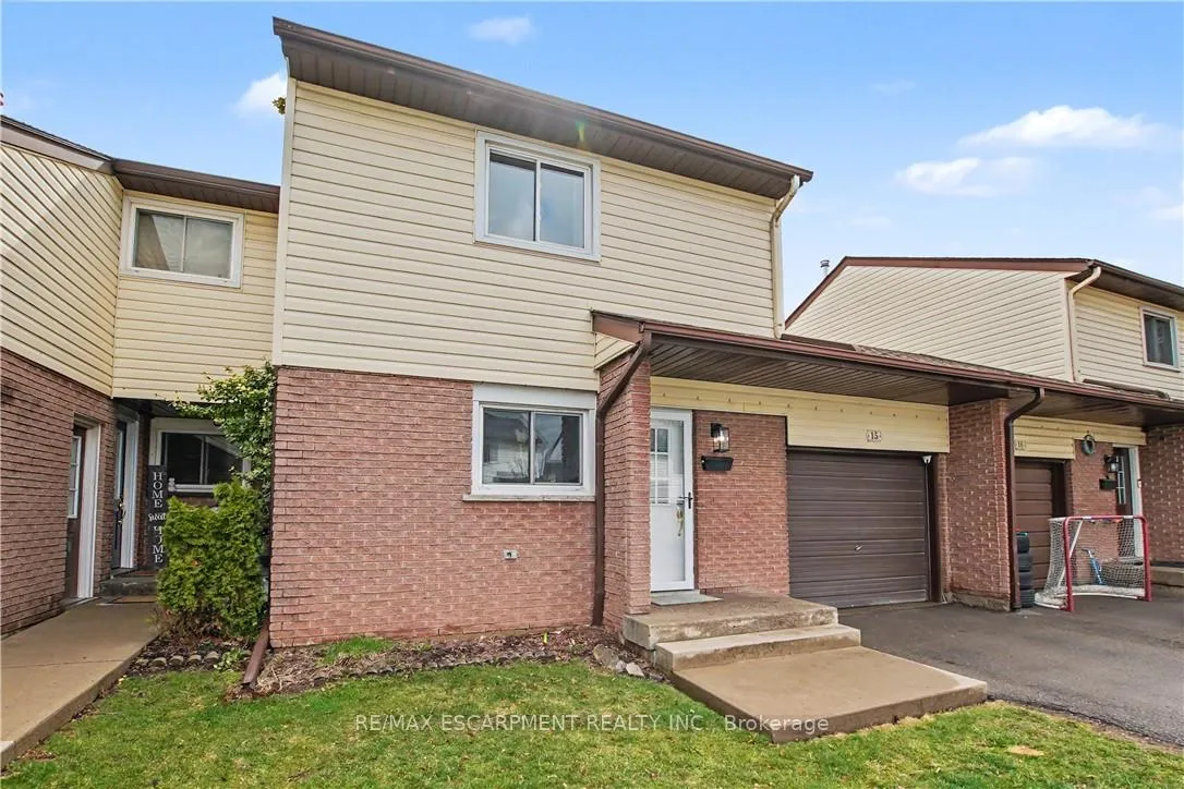 Photo 3 of Unit 15, 1190 Upper Ottawa Street, Hamilton, Quinndale — HOMEH