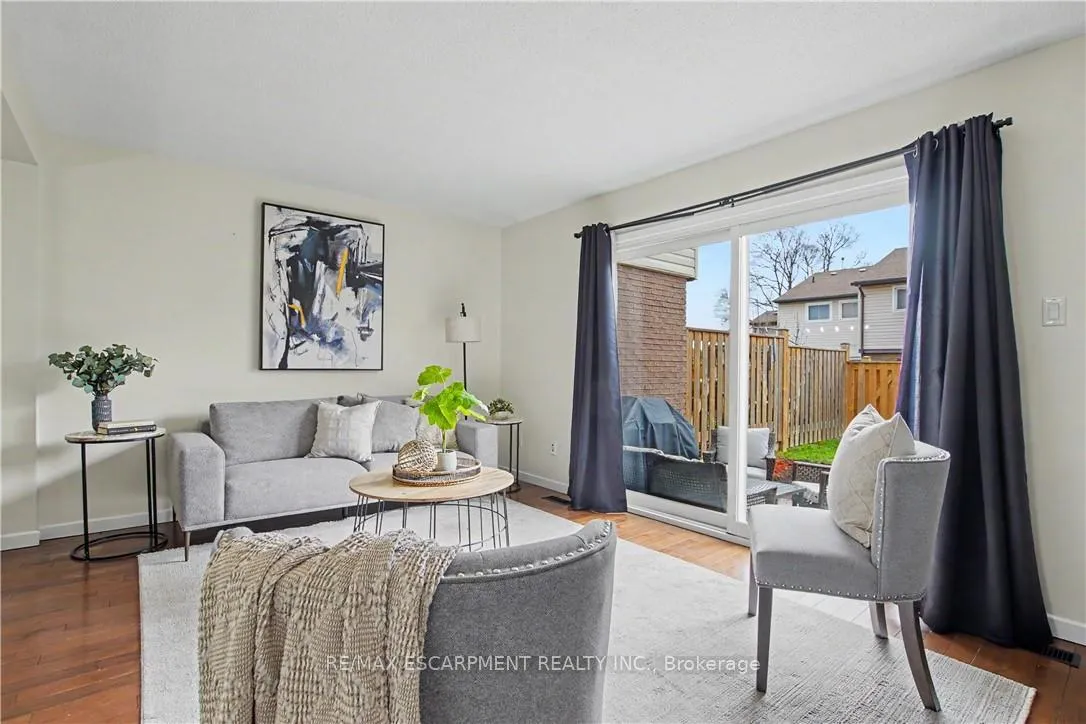 Photo 13 of Unit 15, 1190 Upper Ottawa Street, Hamilton, Quinndale — HOMEH