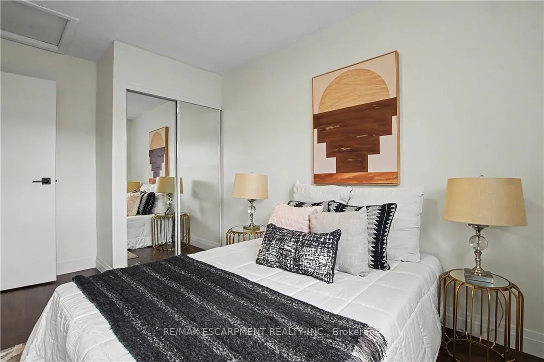 Photo 21 of Unit 15, 1190 Upper Ottawa Street, Hamilton, Quinndale — HOMEH