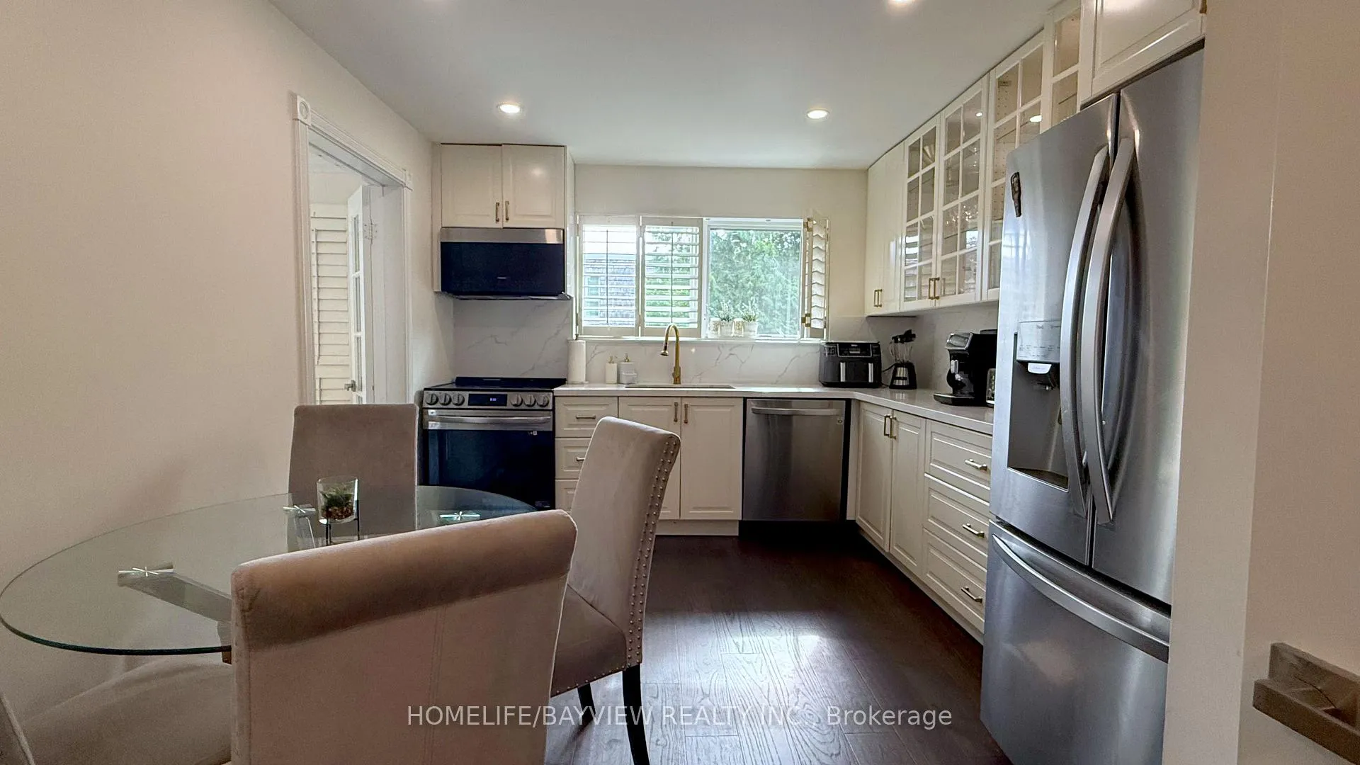 Photo 13 of 85 Crimson Millway, North York, St. Andrew-Windfields — HOMEH