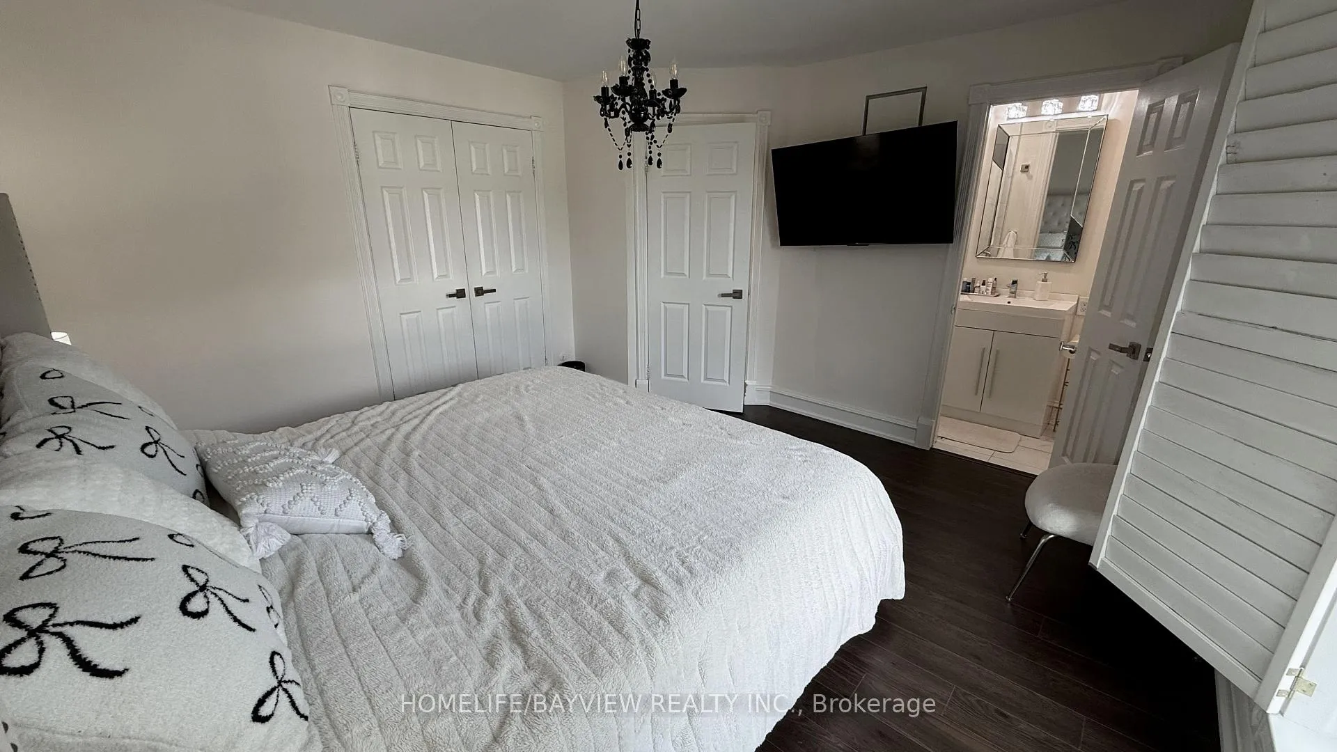 Photo 17 of 85 Crimson Millway, North York, St. Andrew-Windfields — HOMEH