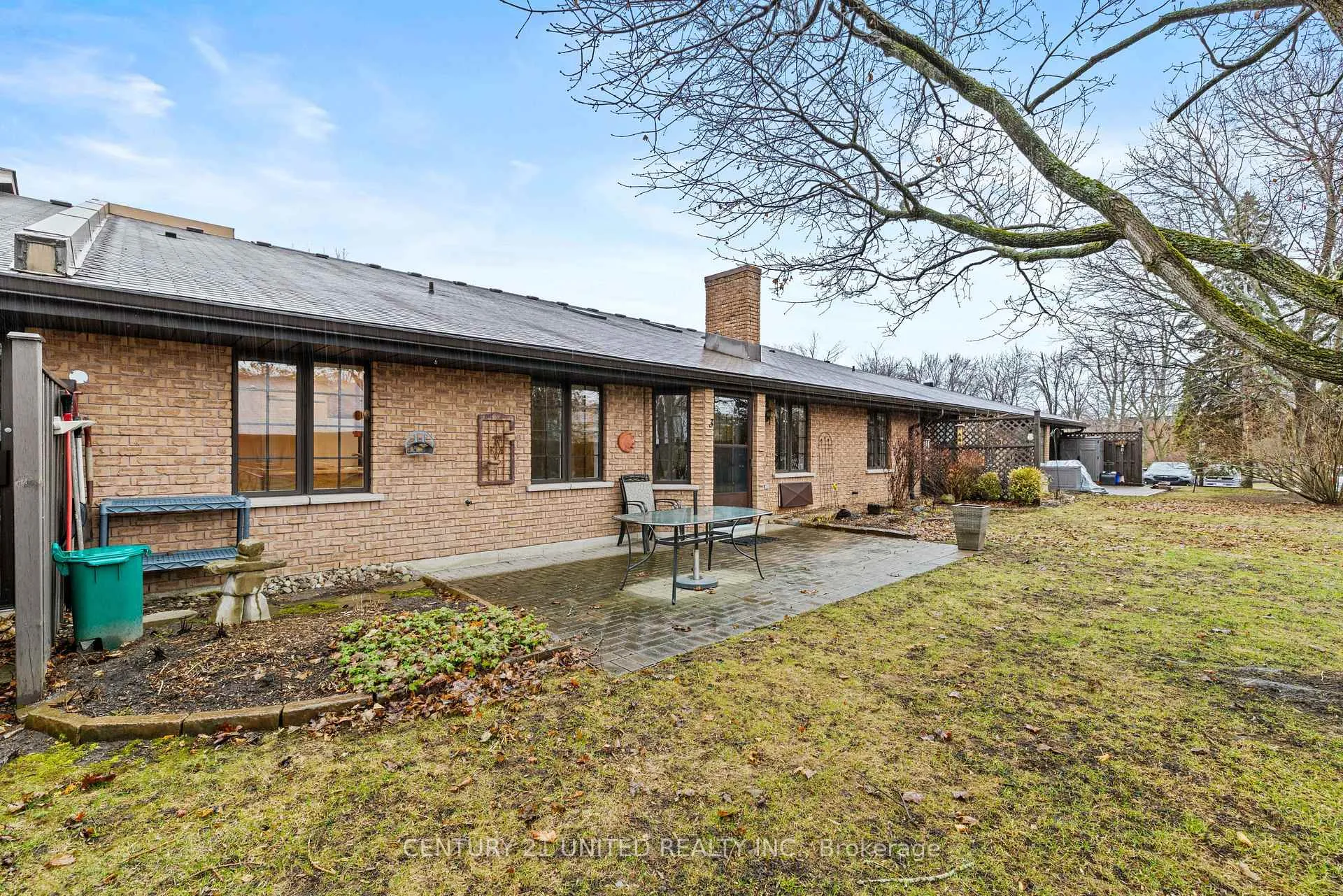 Photo 7 of Unit 3, 660 Whitaker Street, Peterborough, Ashburnham Ward 4 — HOMEH