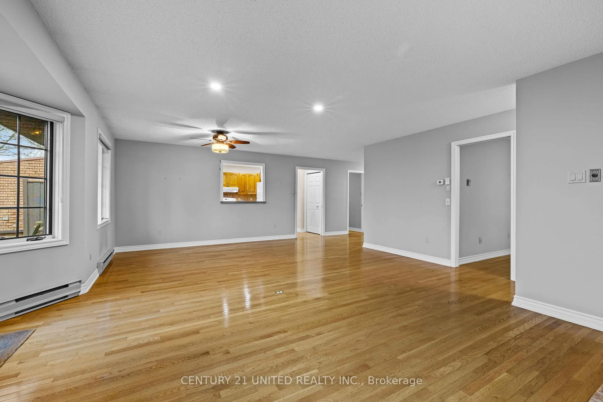 Photo 12 of Unit 3, 660 Whitaker Street, Peterborough, Ashburnham Ward 4 — HOMEH