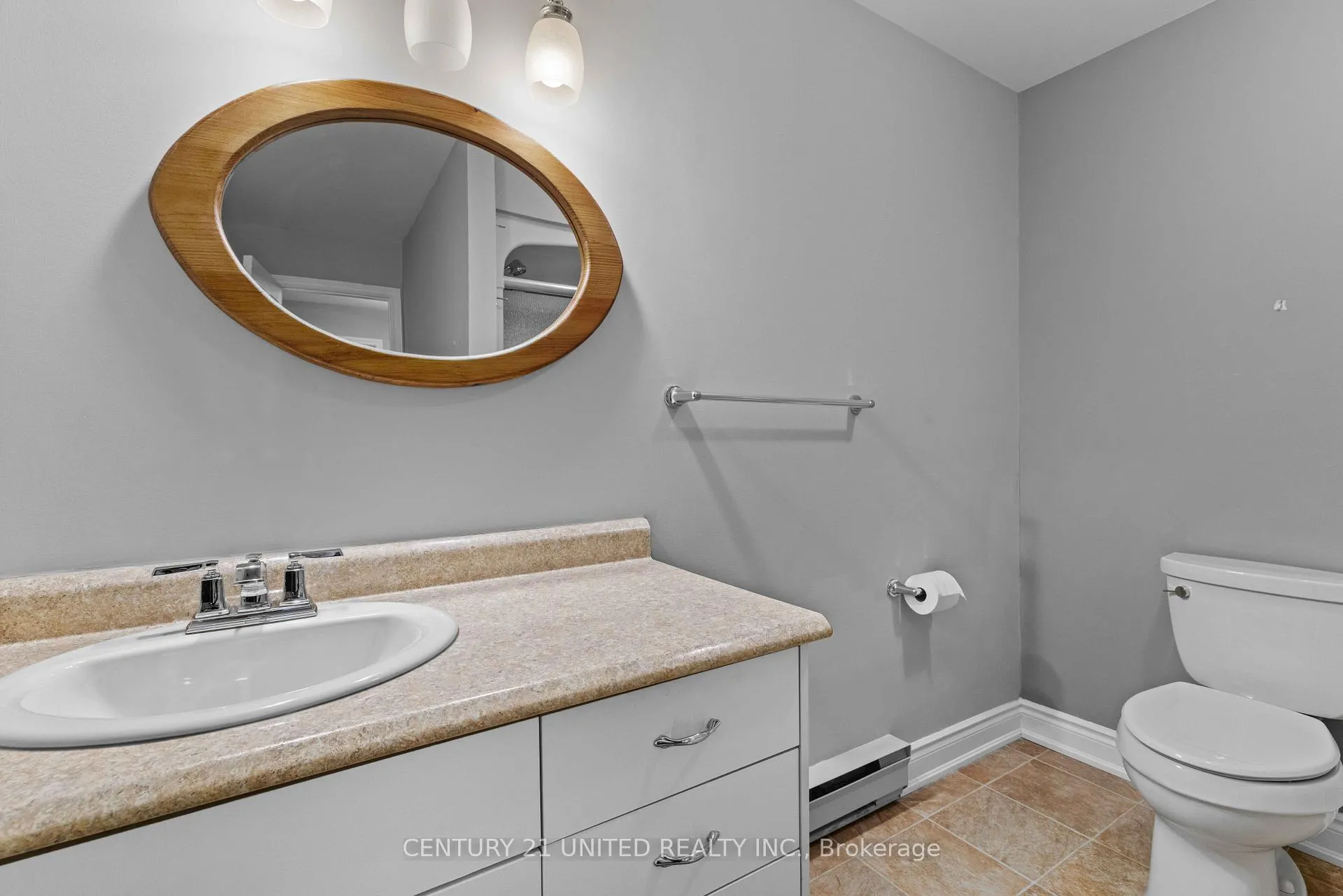 Photo 30 of Unit 3, 660 Whitaker Street, Peterborough, Ashburnham Ward 4 — HOMEH