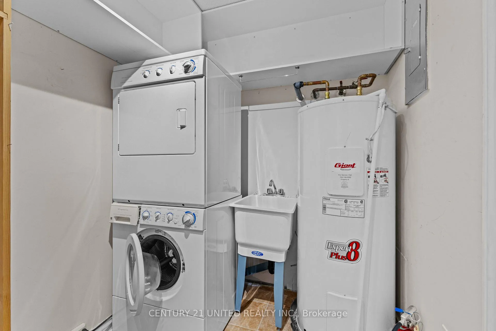 Photo 36 of Unit 3, 660 Whitaker Street, Peterborough, Ashburnham Ward 4 — HOMEH
