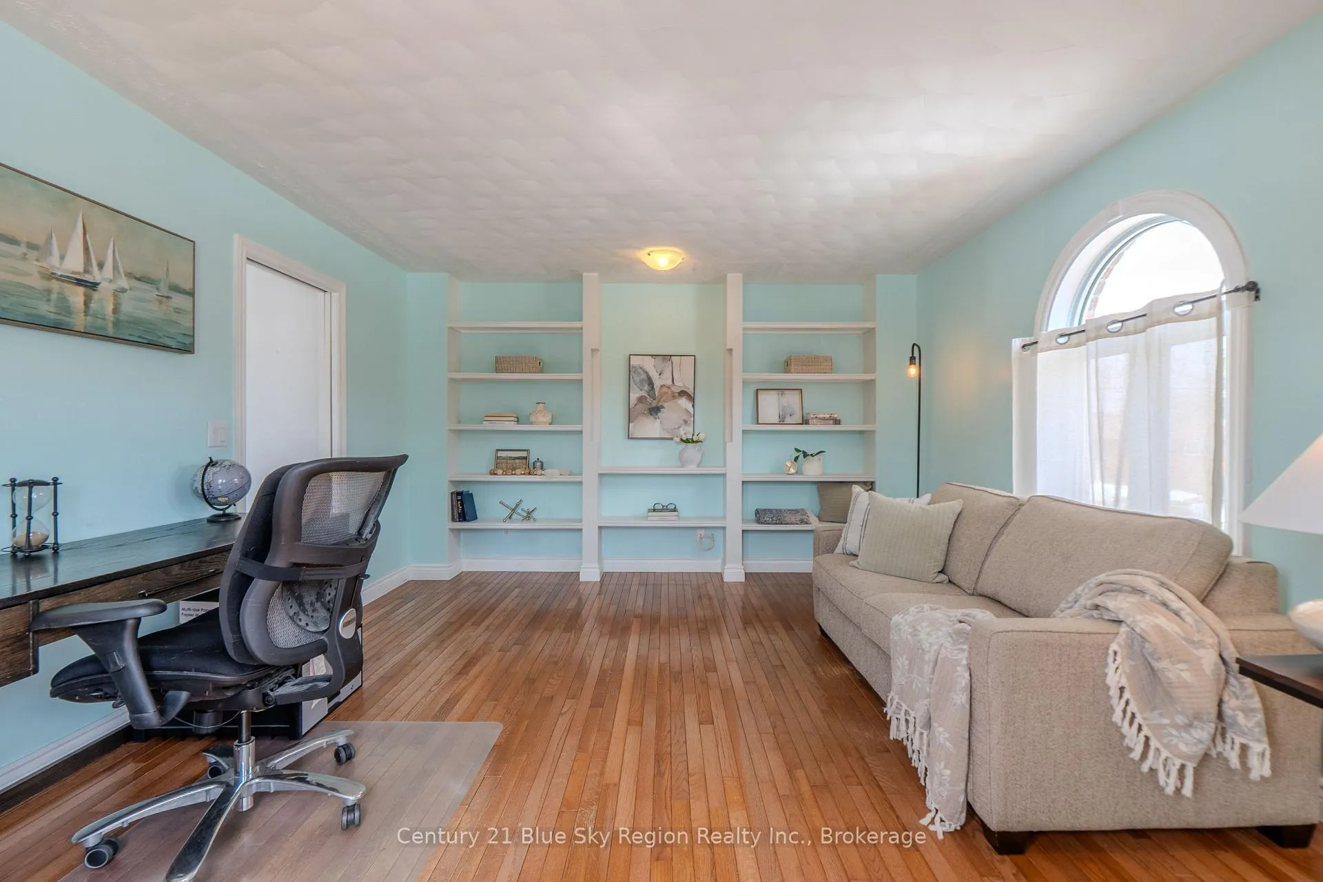 Photo 7 of 85 Shallot Crescent, North Bay, Birchaven — HOMEH