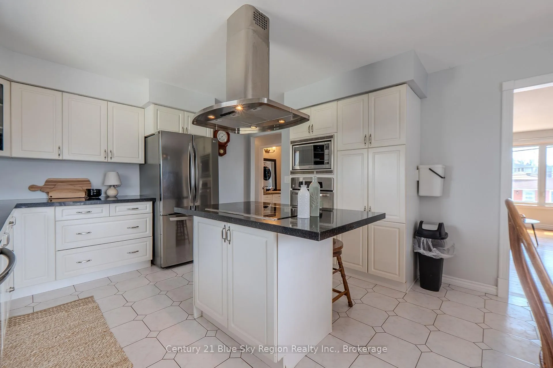 Photo 14 of 85 Shallot Crescent, North Bay, Birchaven — HOMEH