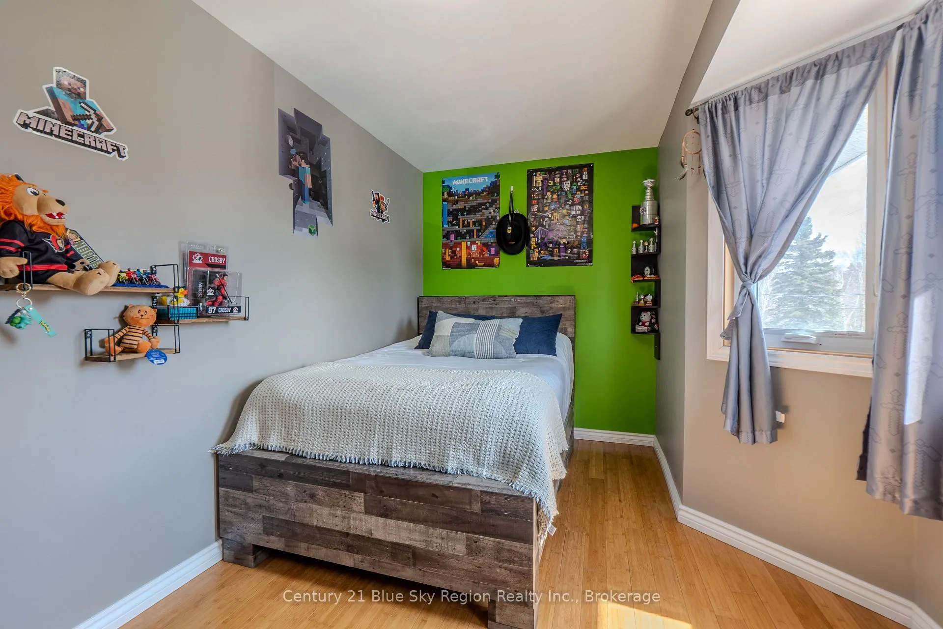 Photo 20 of 85 Shallot Crescent, North Bay, Birchaven — HOMEH