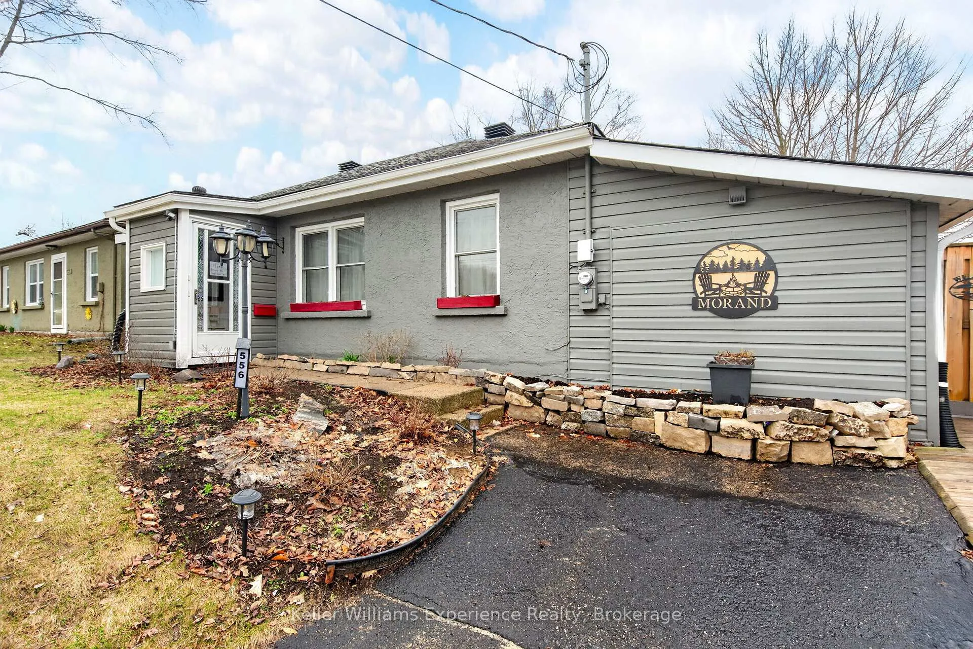 Photo 2 of 556 Johnson Street, Midland — HOMEH