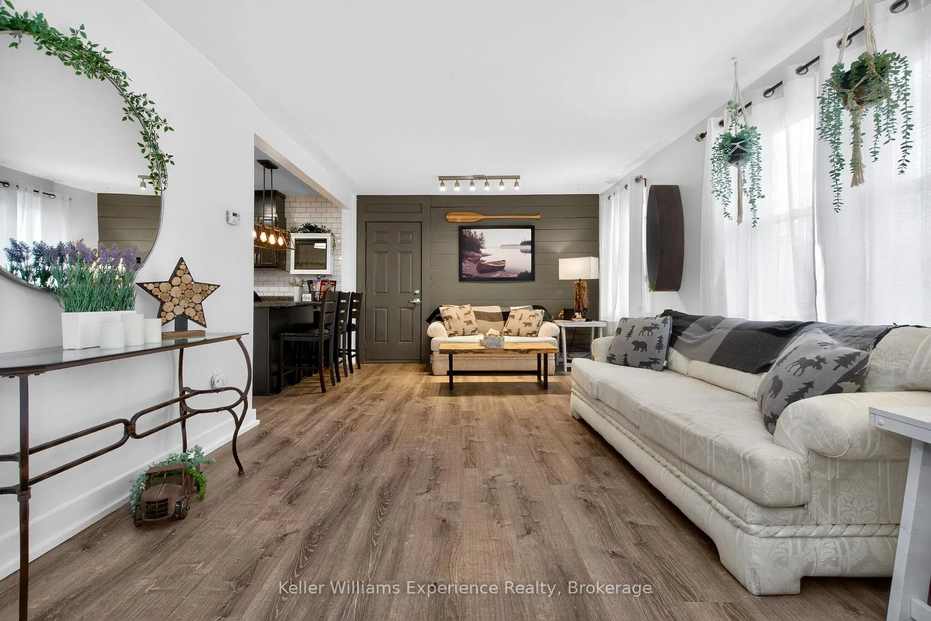 Photo 6 of 556 Johnson Street, Midland — HOMEH
