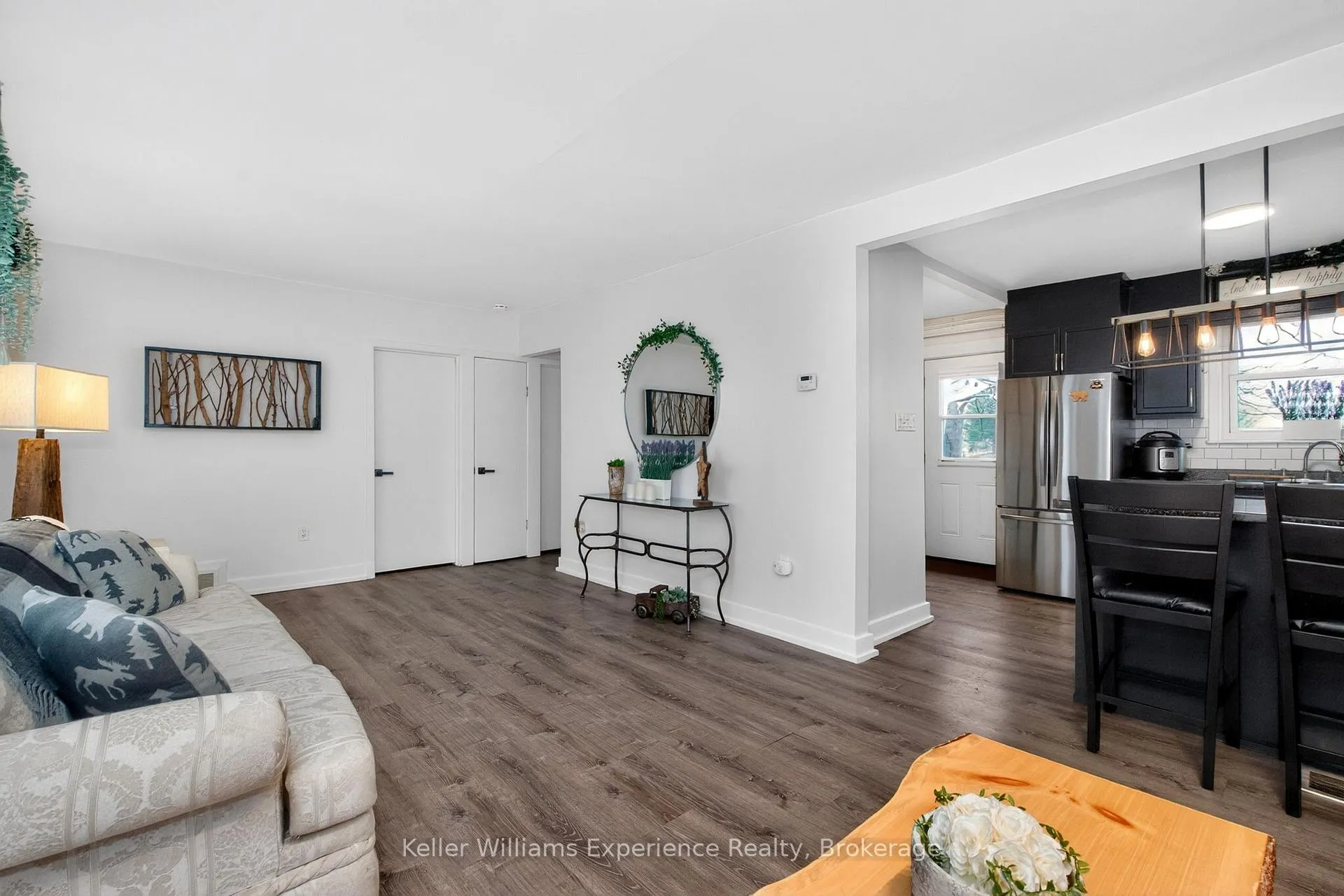 Photo 9 of 556 Johnson Street, Midland — HOMEH