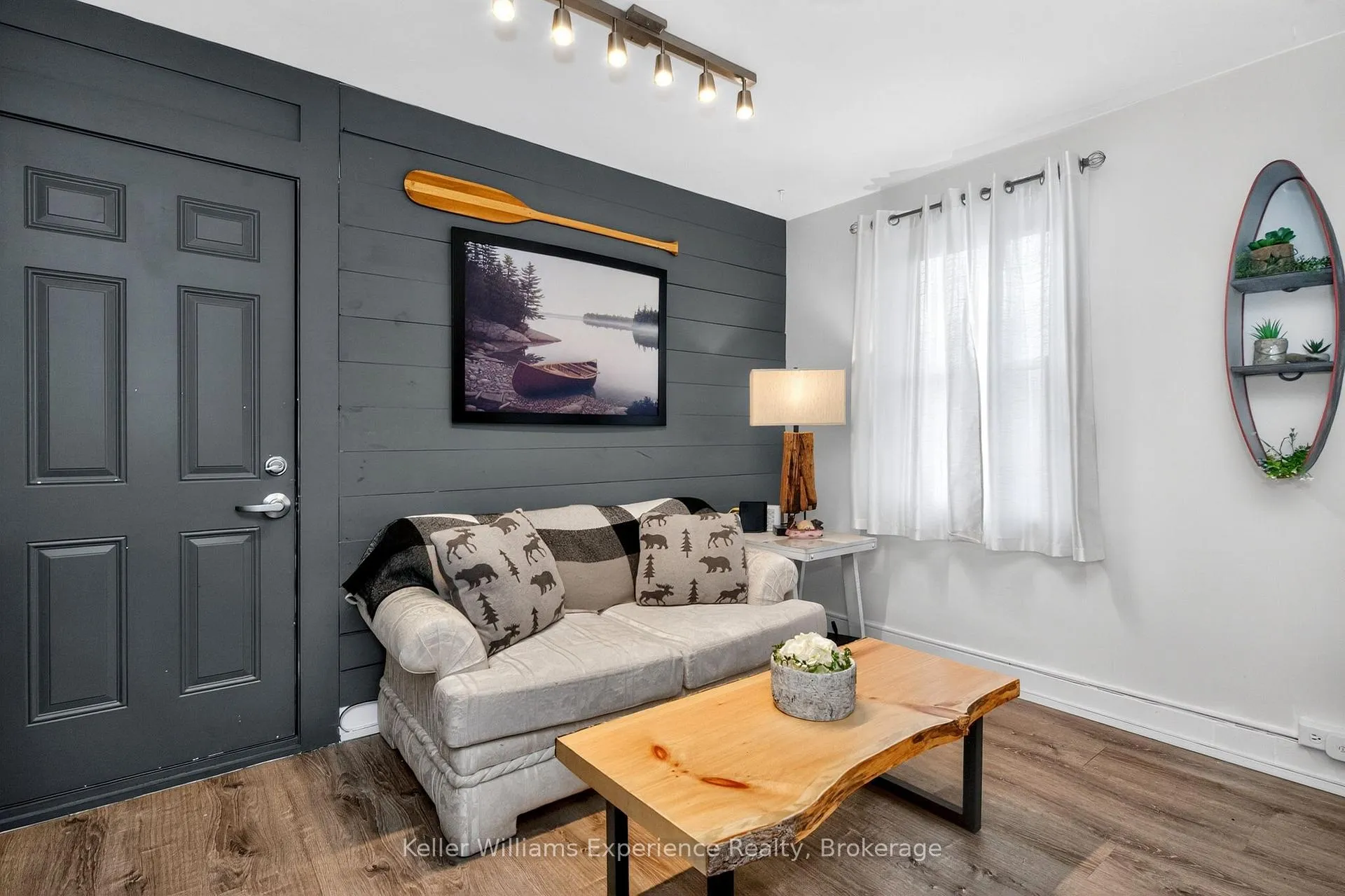 Photo 12 of 556 Johnson Street, Midland — HOMEH
