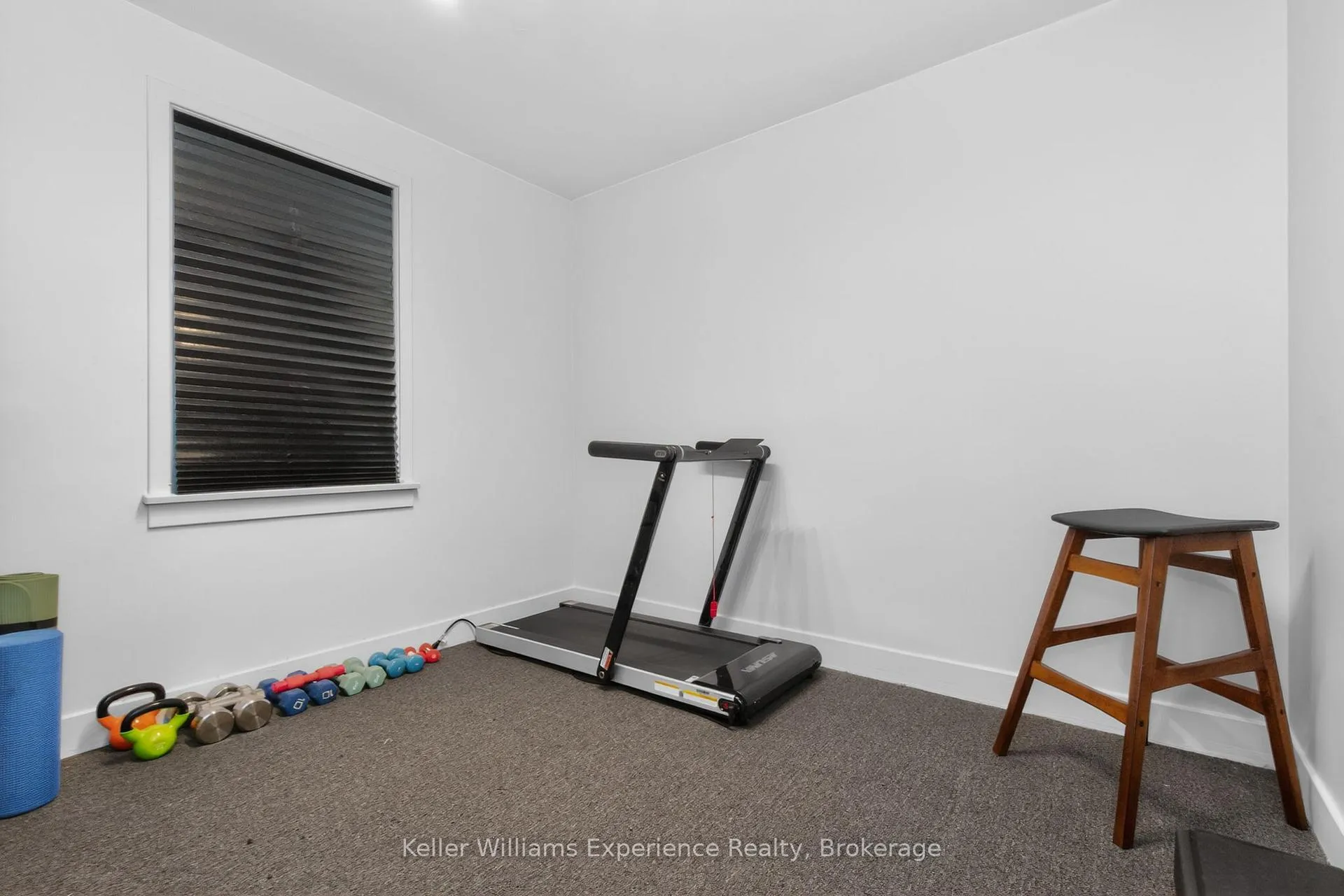 Photo 22 of 556 Johnson Street, Midland — HOMEH