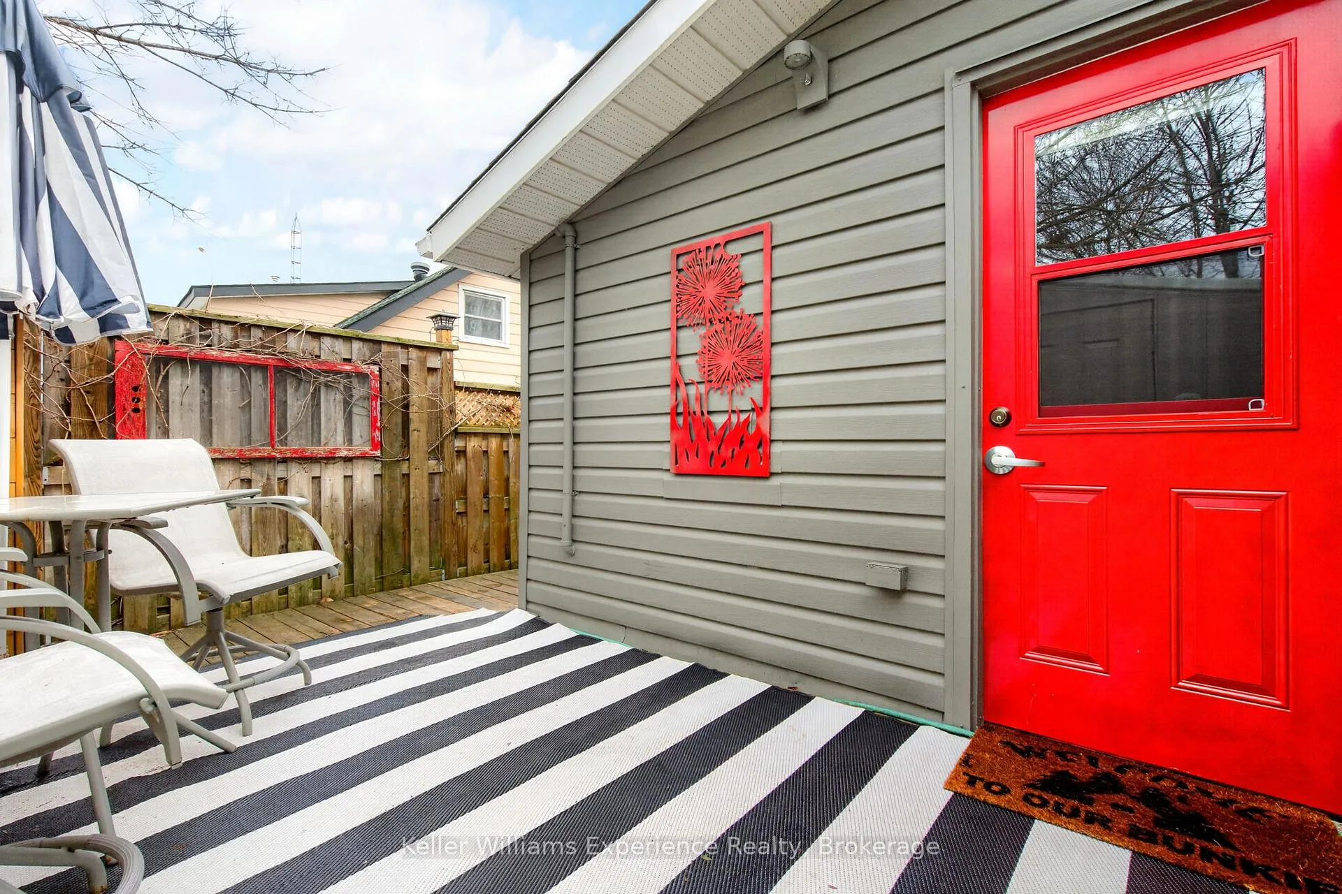Photo 23 of 556 Johnson Street, Midland — HOMEH