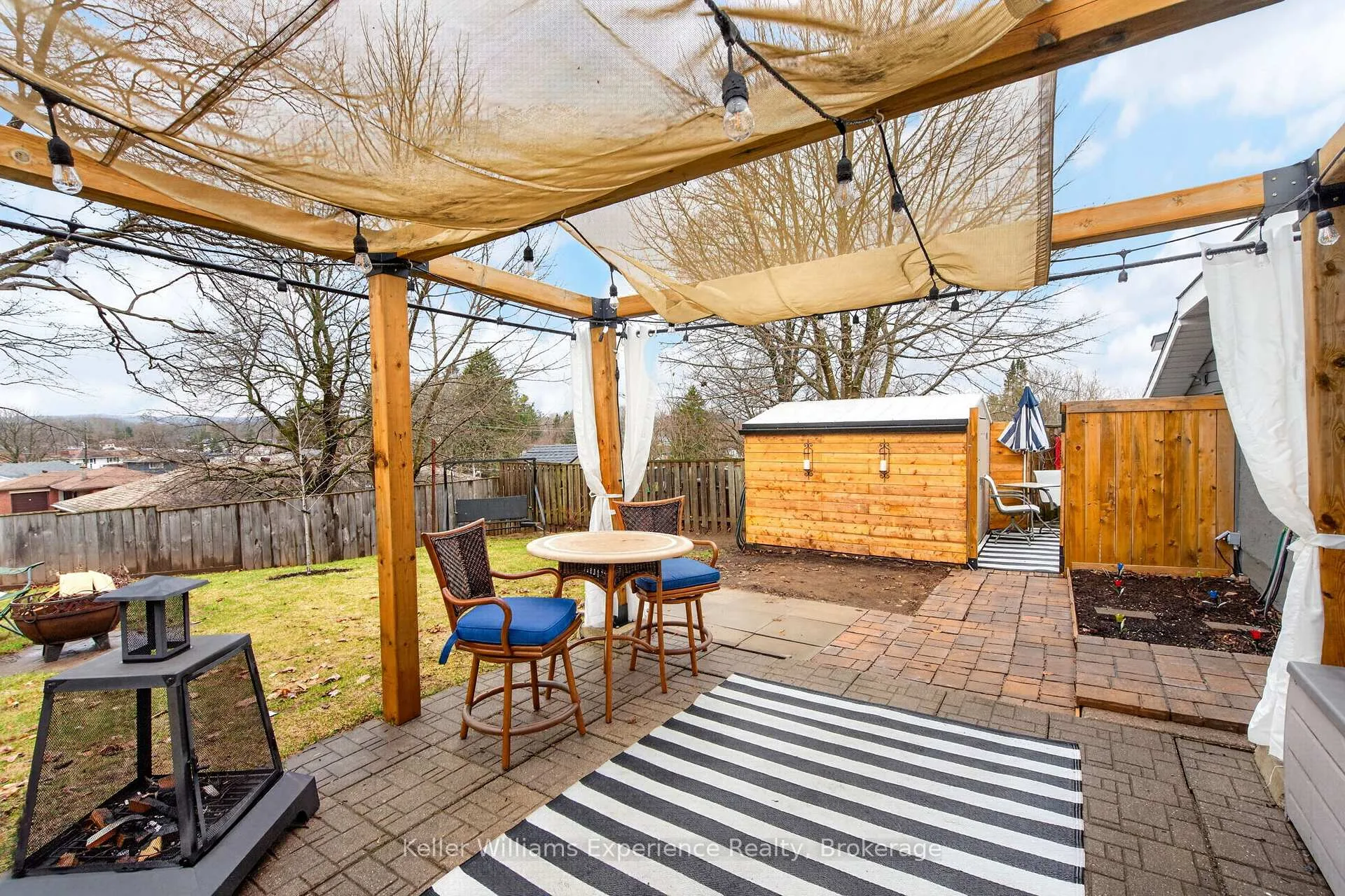 Photo 36 of 556 Johnson Street, Midland — HOMEH