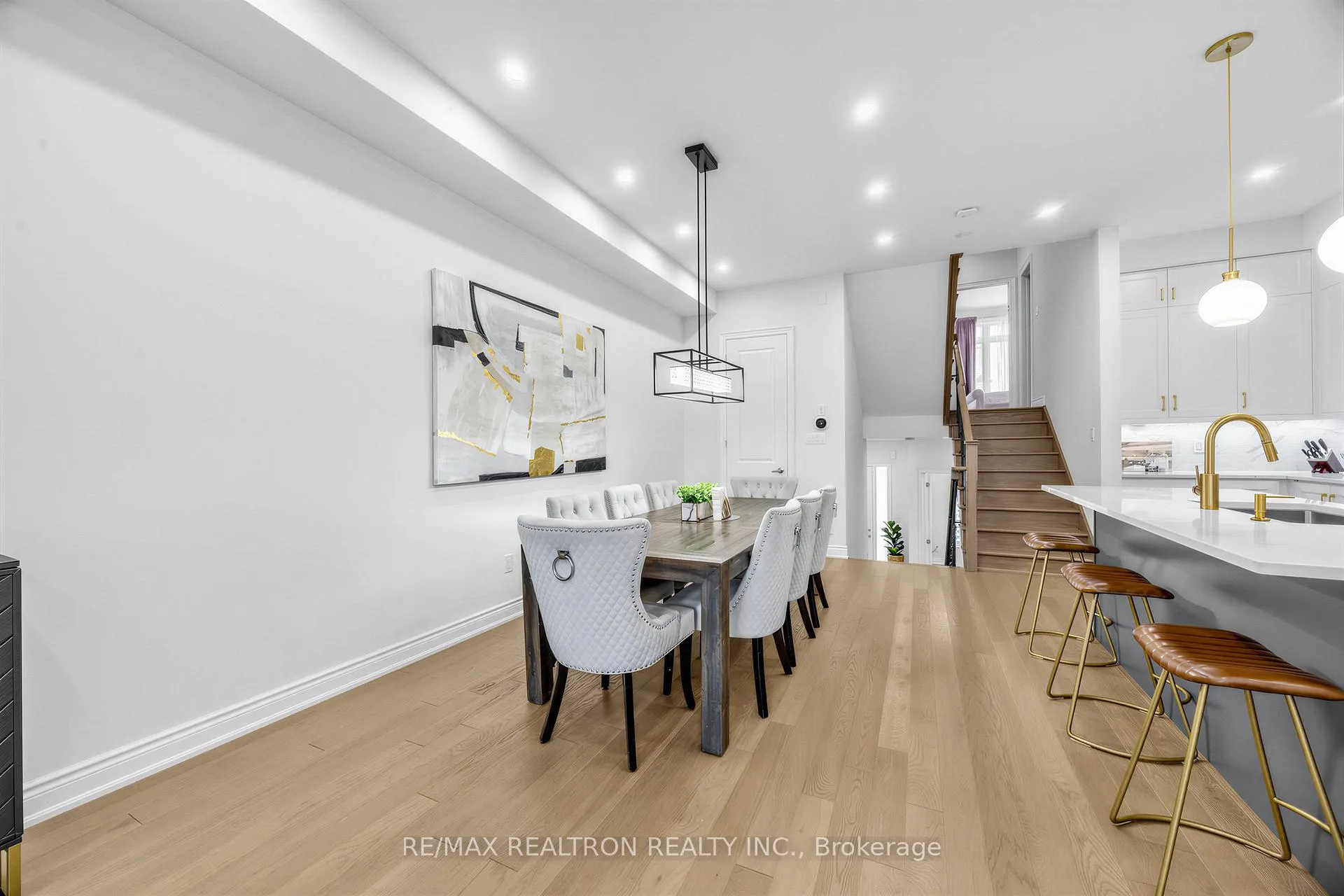 Photo 10 of 9532 Weston Road, Vaughan, Vellore Village — HOMEH