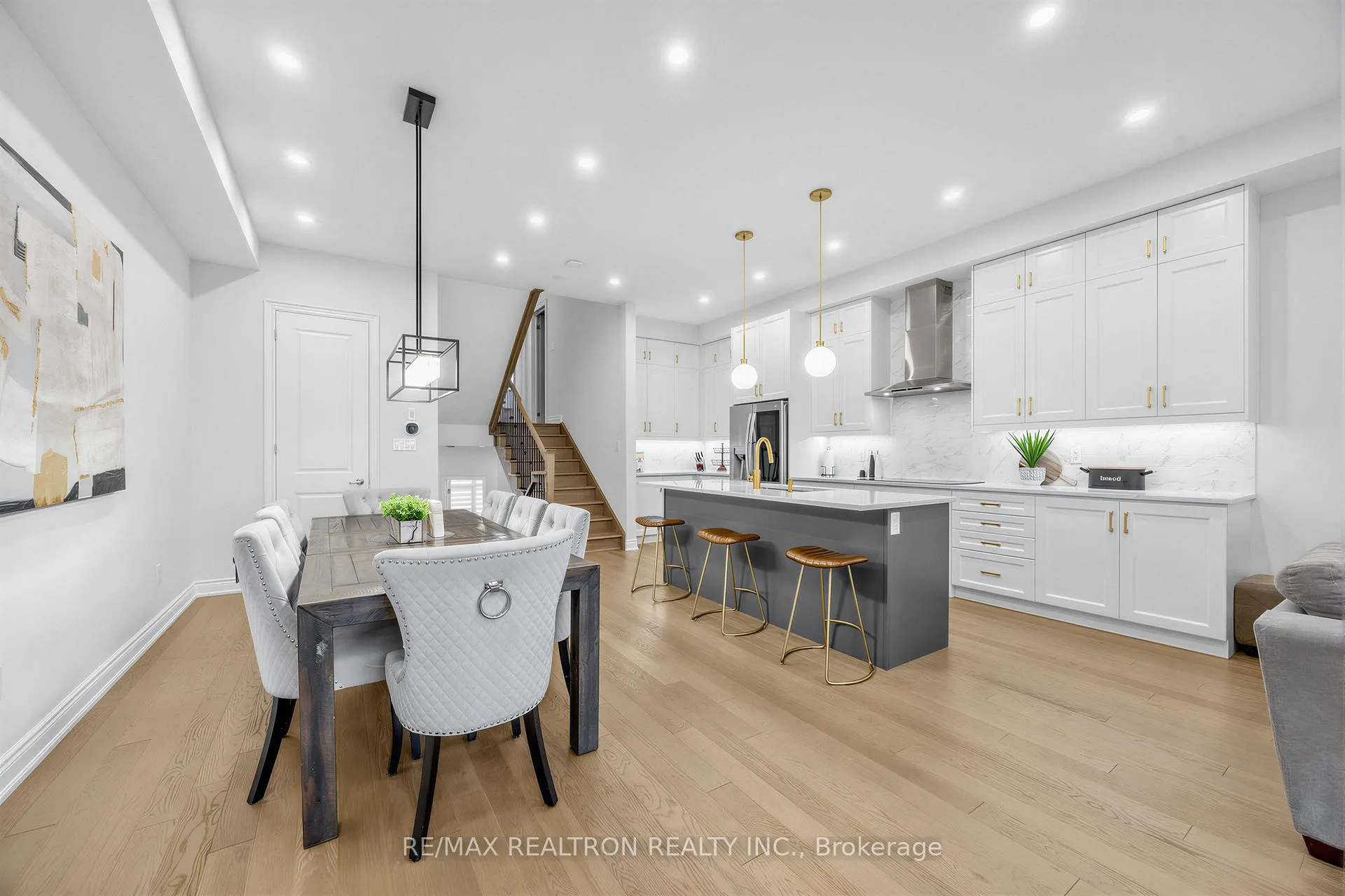 Photo 11 of 9532 Weston Road, Vaughan, Vellore Village — HOMEH
