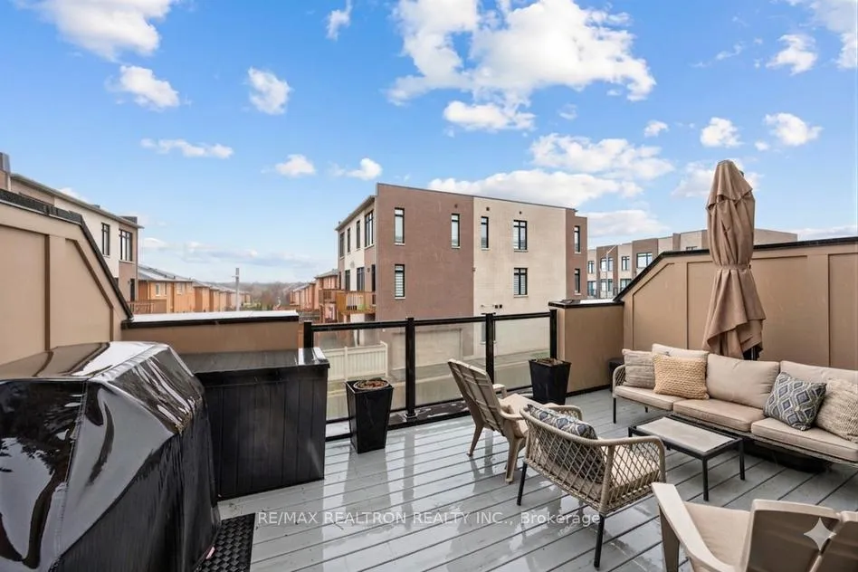 Photo 16 of 9532 Weston Road, Vaughan, Vellore Village — HOMEH