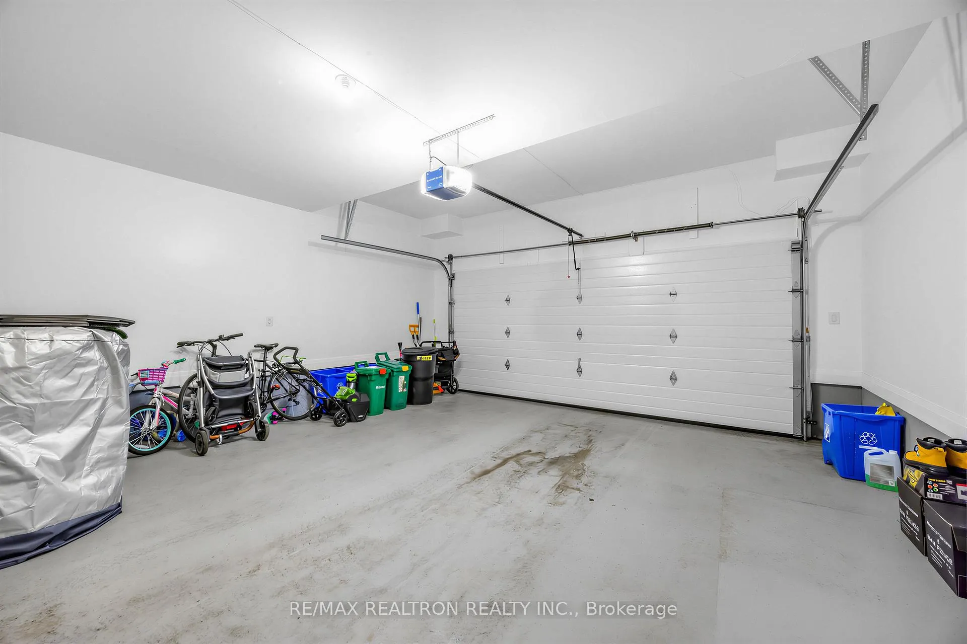 Photo 37 of 9532 Weston Road, Vaughan, Vellore Village — HOMEH
