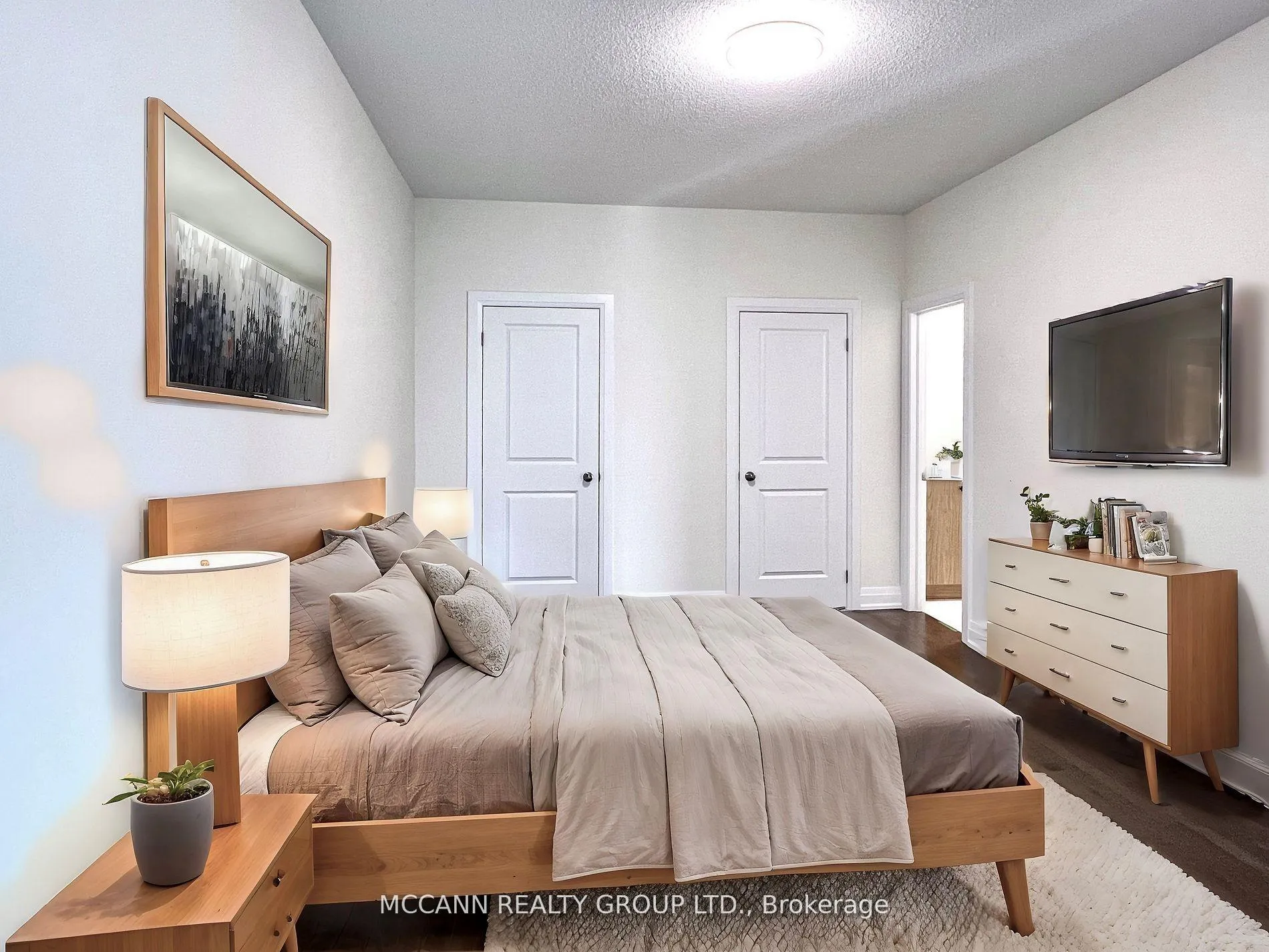 Photo 3 of 7 Gunton Street, Aurora, Bayview Northeast — HOMEH