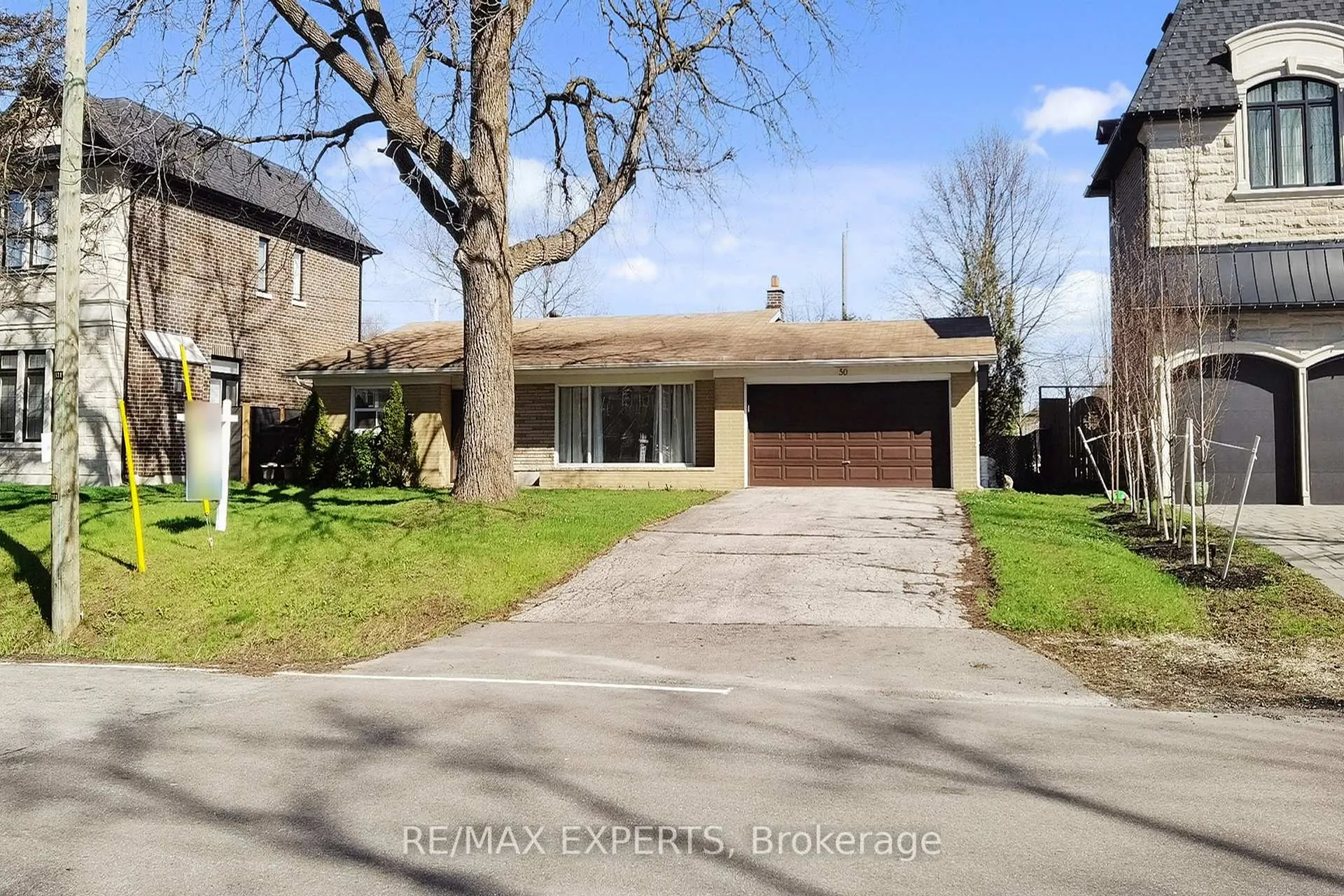 Photo 1 of 50 Goodman Crescent, Vaughan, Maple — HOMEH