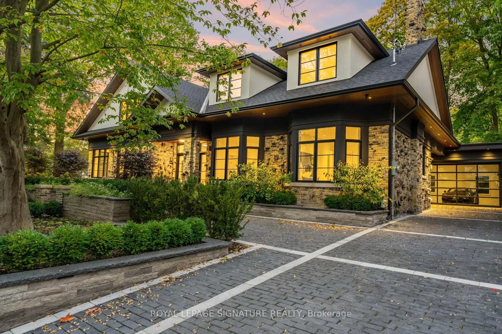 Photo 45 of 8 Crown Park Road, Toronto, The Beaches — HOMEH