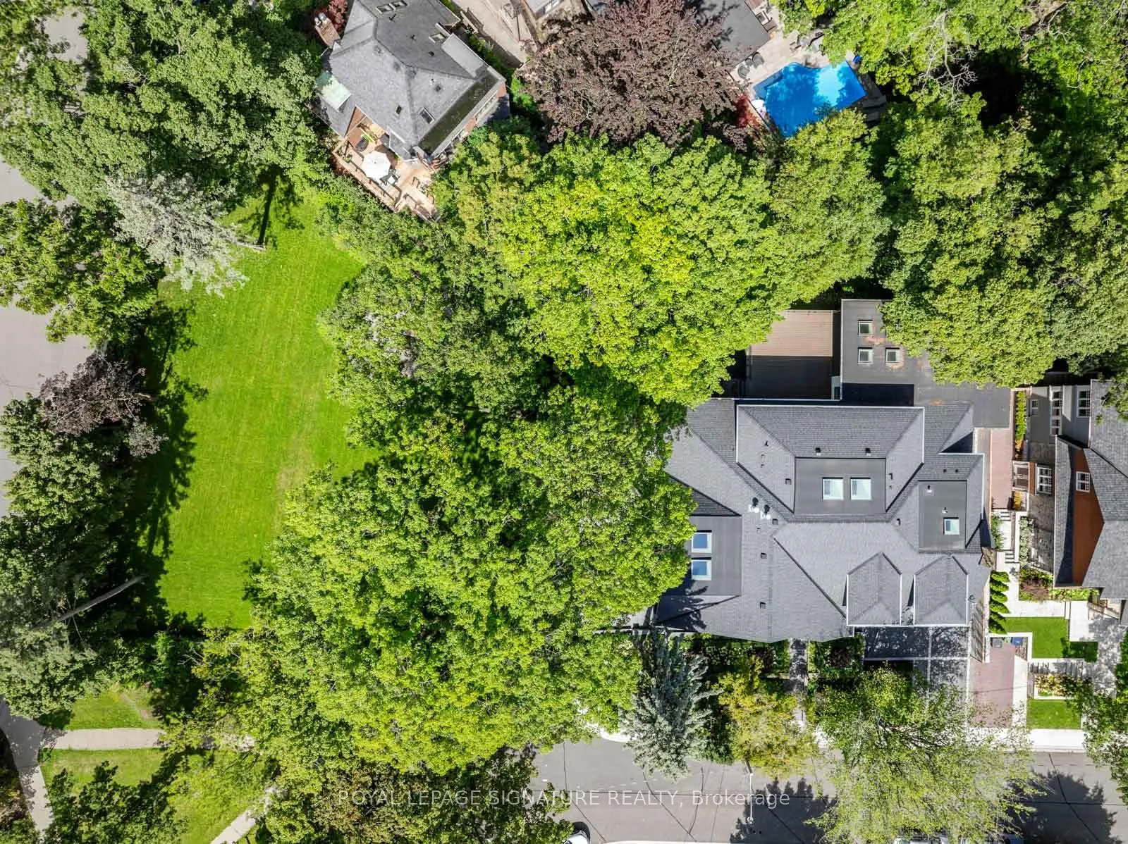 Photo 48 of 8 Crown Park Road, Toronto, The Beaches — HOMEH