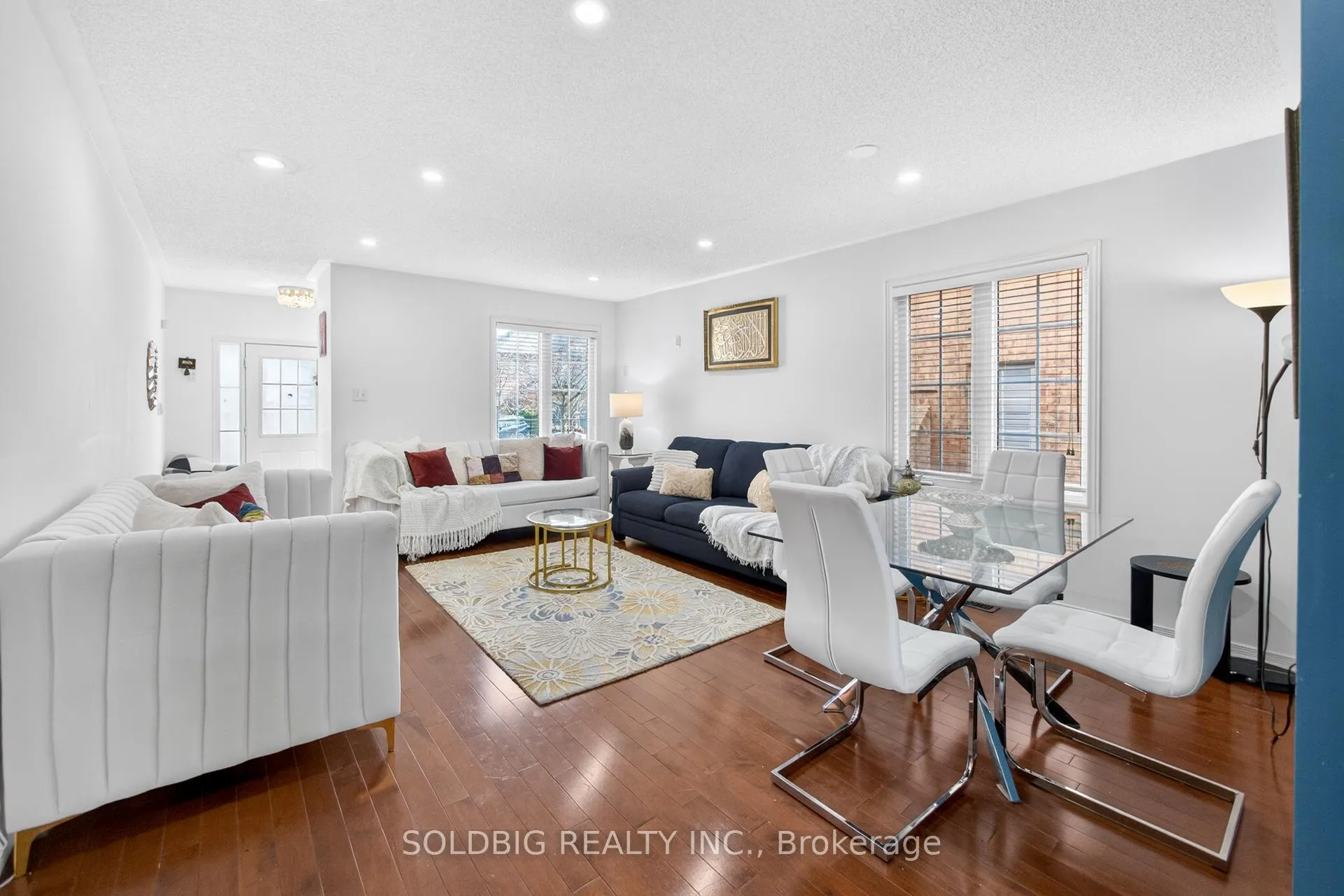 Photo 5 of 424 Chandler Crescent, Milton, Scott — HOMEH