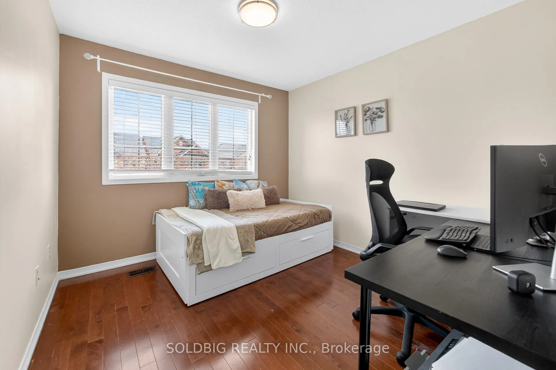 Photo 26 of 424 Chandler Crescent, Milton, Scott — HOMEH