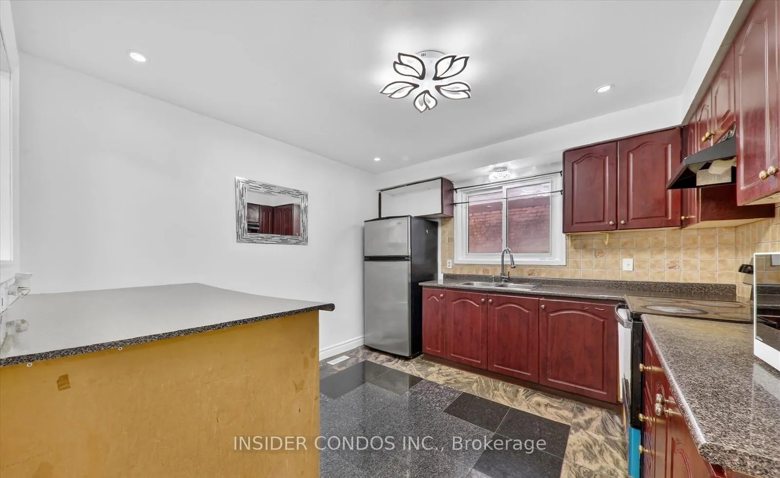 Photo 4 of Unit Upper, 2 John Stoner Drive, Scarborough, Malvern — HOMEH