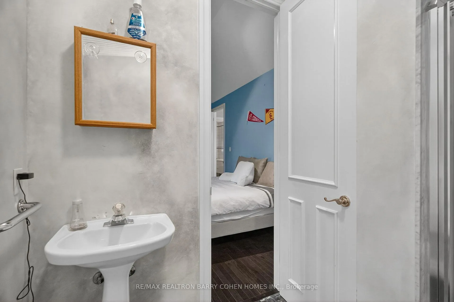 Photo 22 of 471 Cranbrooke Avenue, Toronto, Bedford Park-Nortown — HOMEH